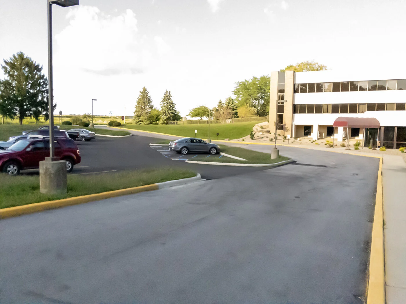 Countryside Manor.jpeg