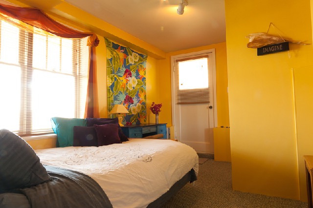 b_b_room_imagine.jpg