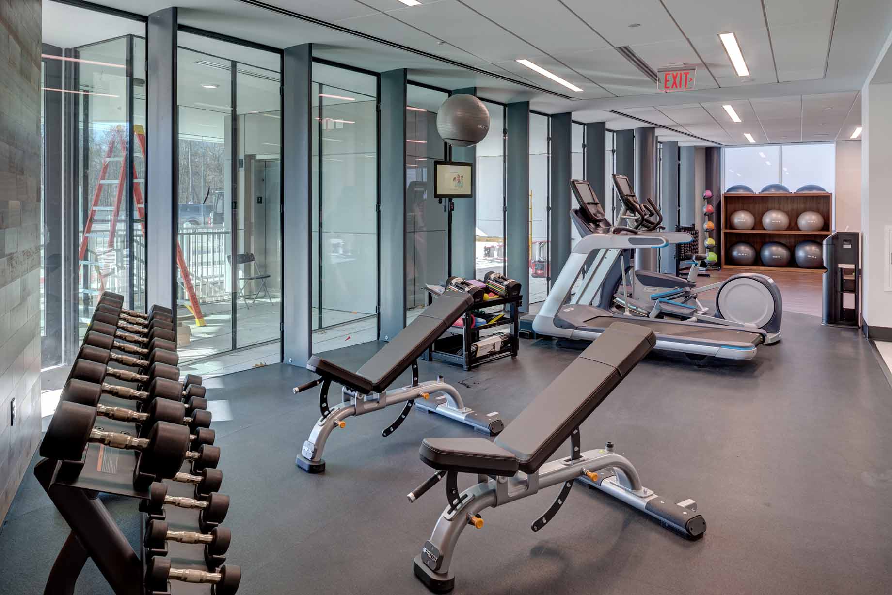 1stFloor-FitnessCenter-10001-ConsumersCreditUnion-QuarterSize[1].jpg