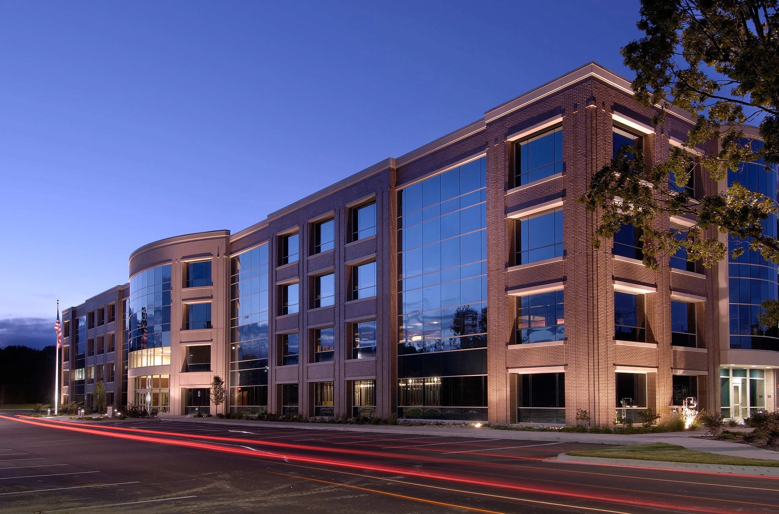 950 Trade Centre Way