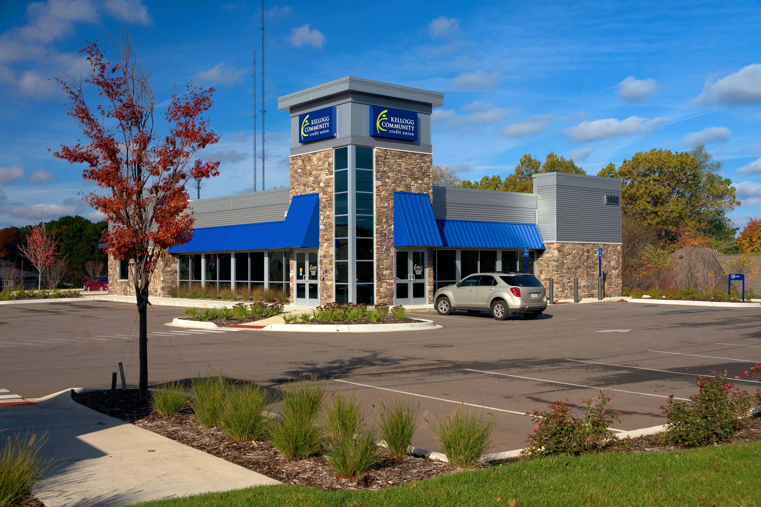 KelloggCommunityCU-DrakeDevelopment-4481-HalfSize[1].jpg