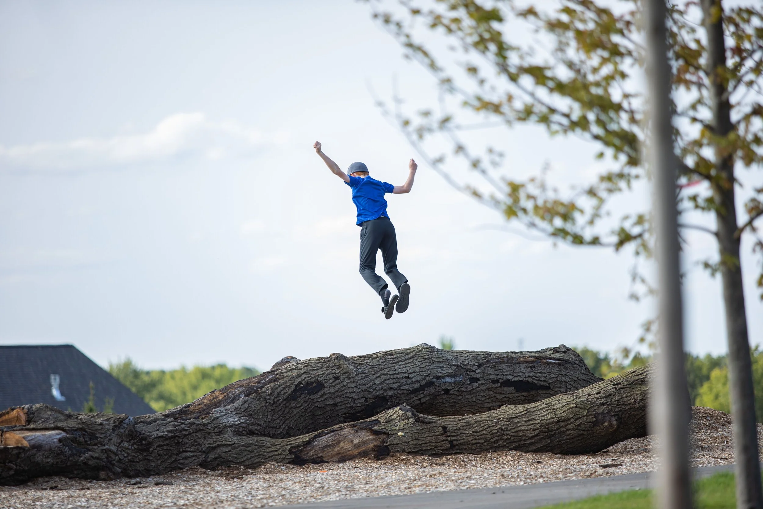 Joshua Fritz jumping.jpg