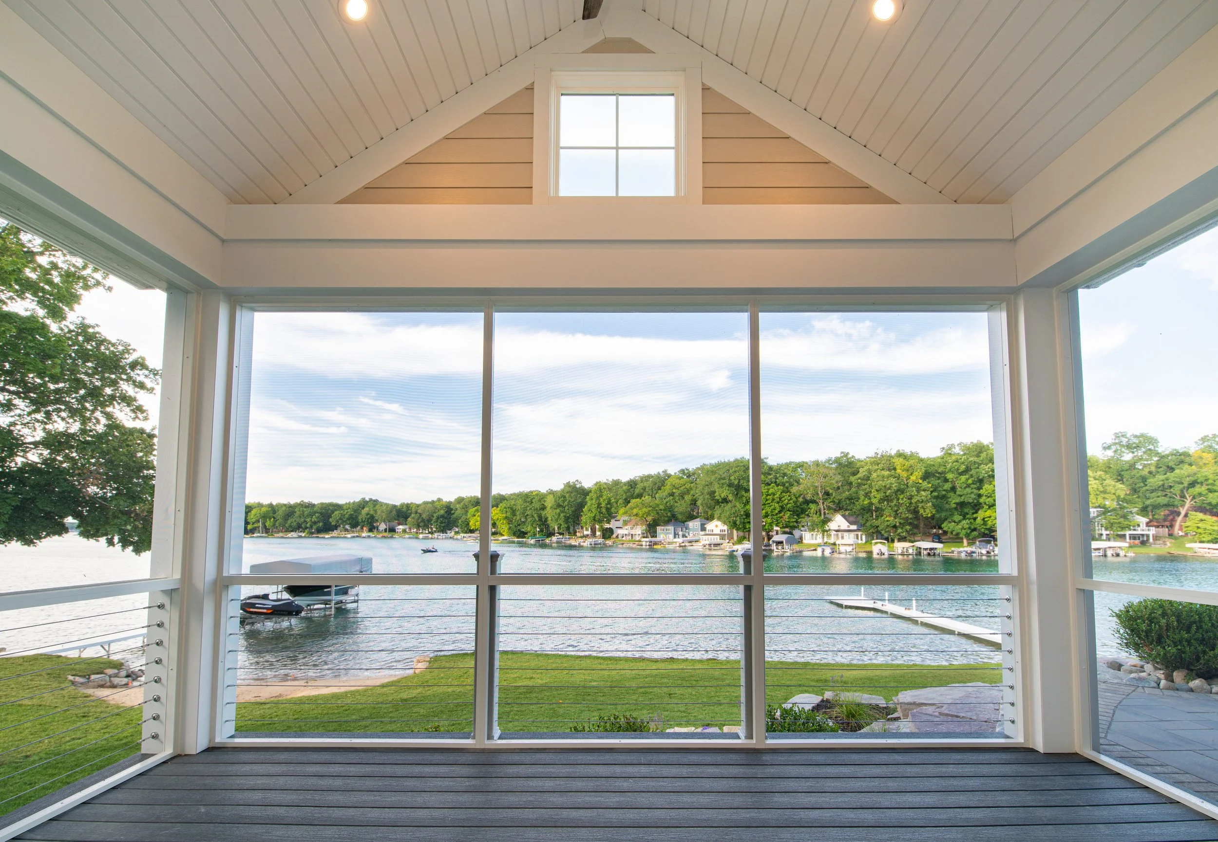 Custom Lakefront Homebuilding