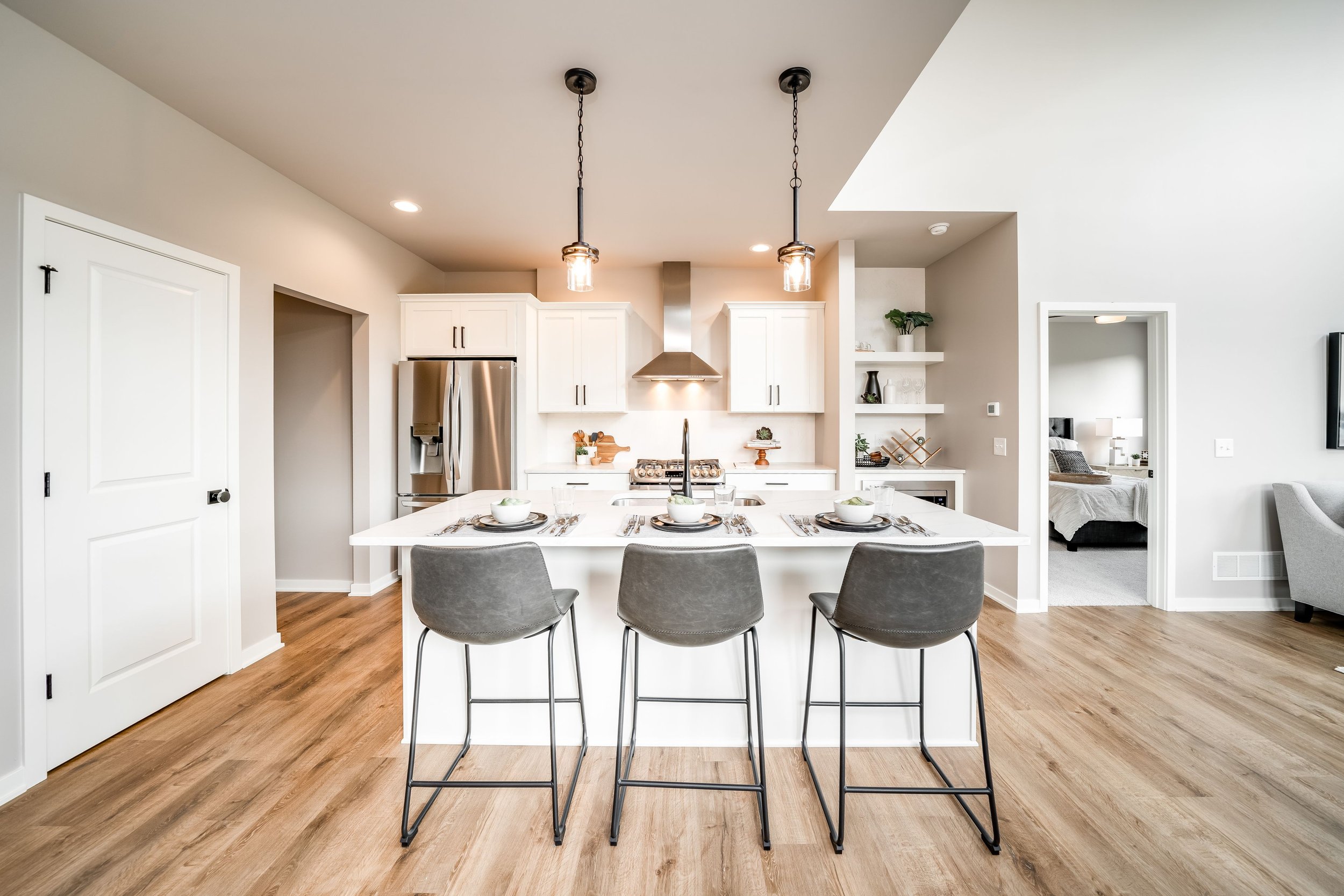 TW_02_30_4079_Corvo_Trace_Parade_Interior_Kitchen Island.jpg