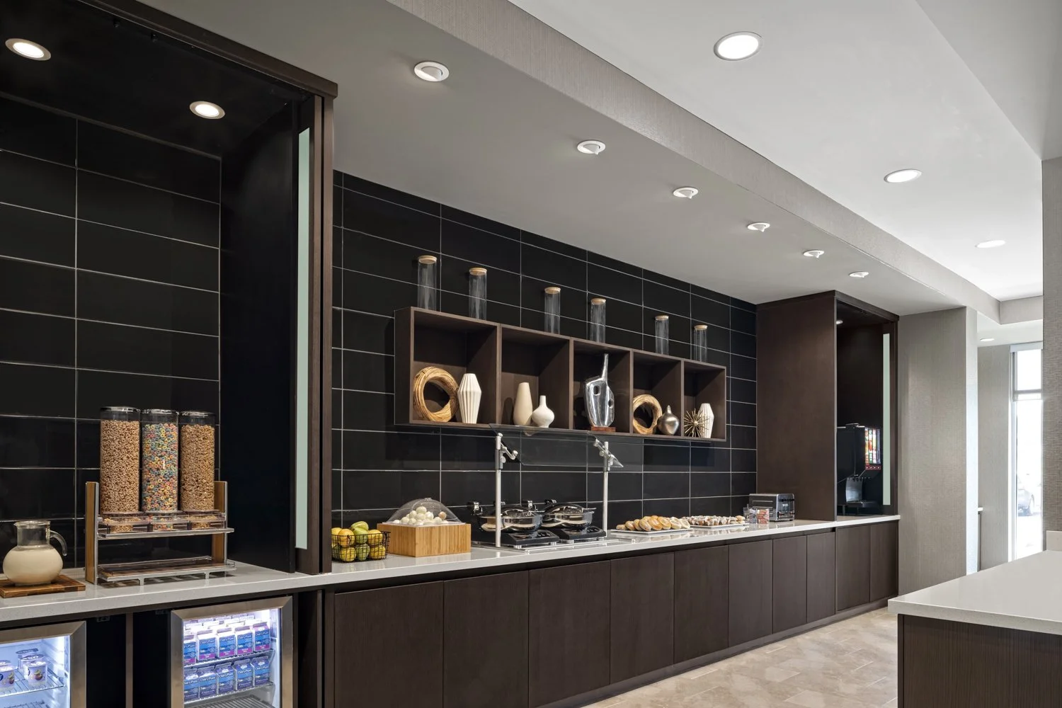 SHS_AZOSP_Breakfast_Bar.jpg
