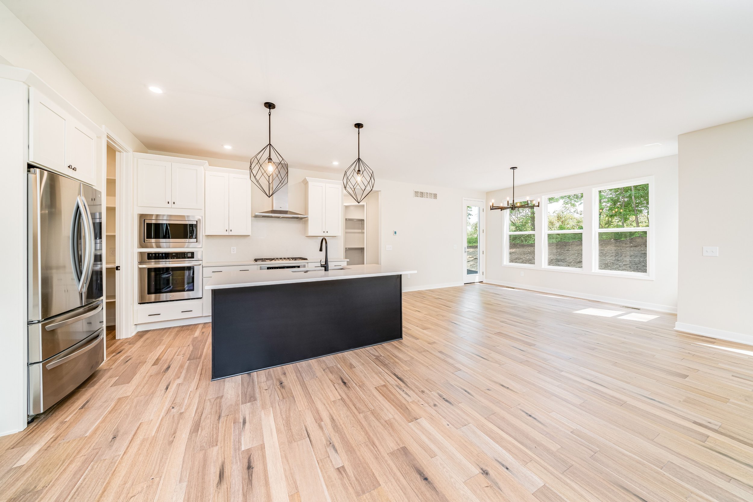 BS-06-131_Gardenia_Kitchen_View to dining room.jpg