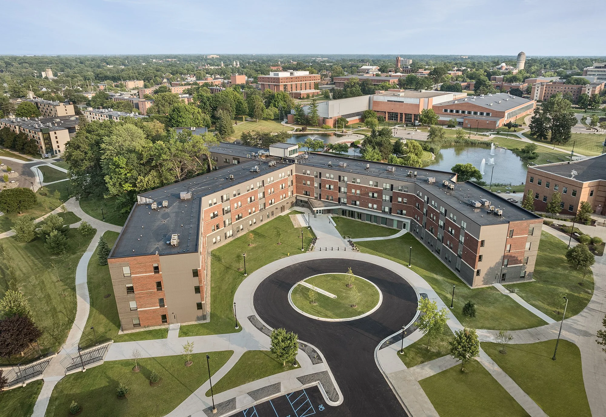 Eastern Michigan University Lakeview Housing