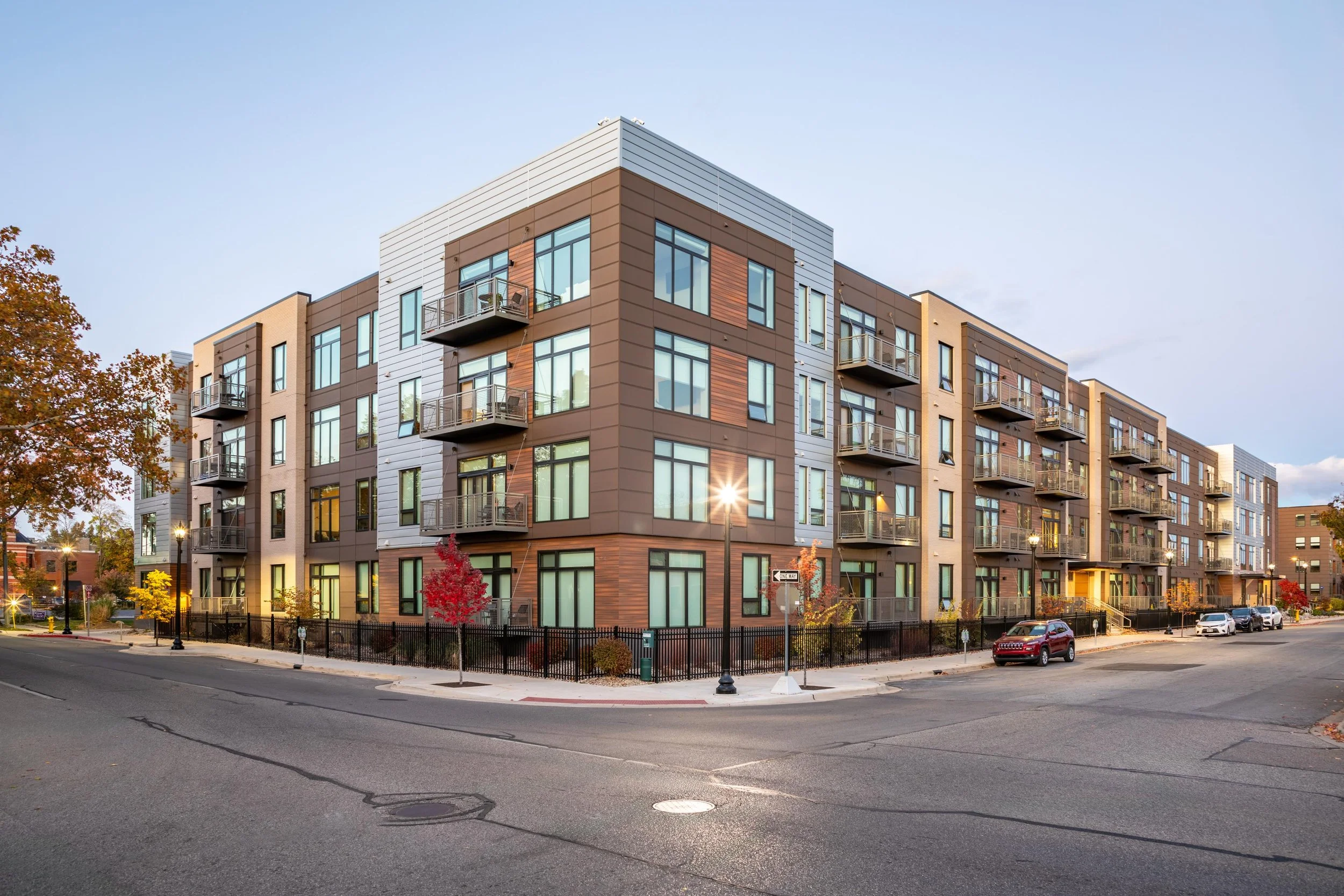 400 Rose Cedar Street Building