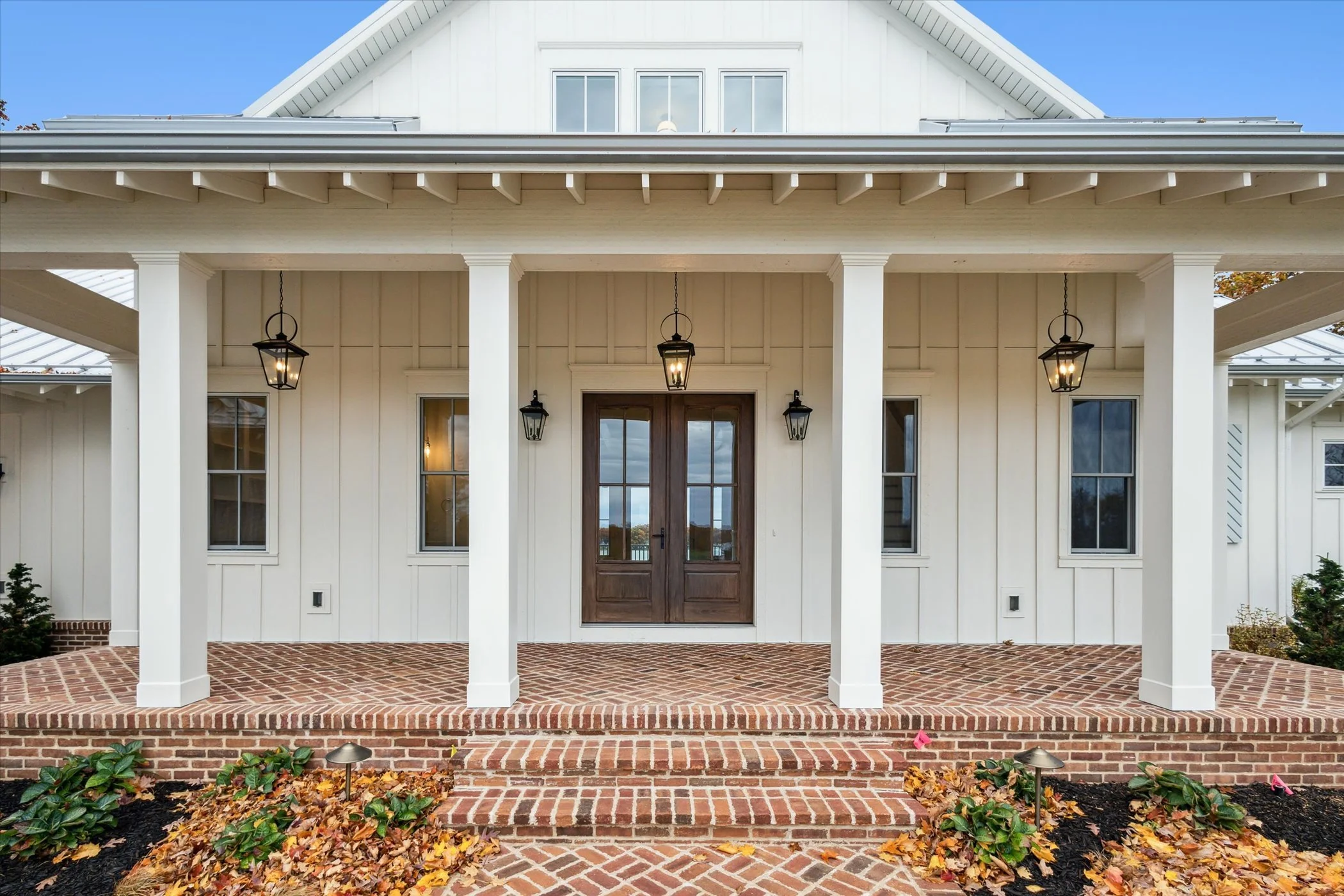 Lakehouse Charm