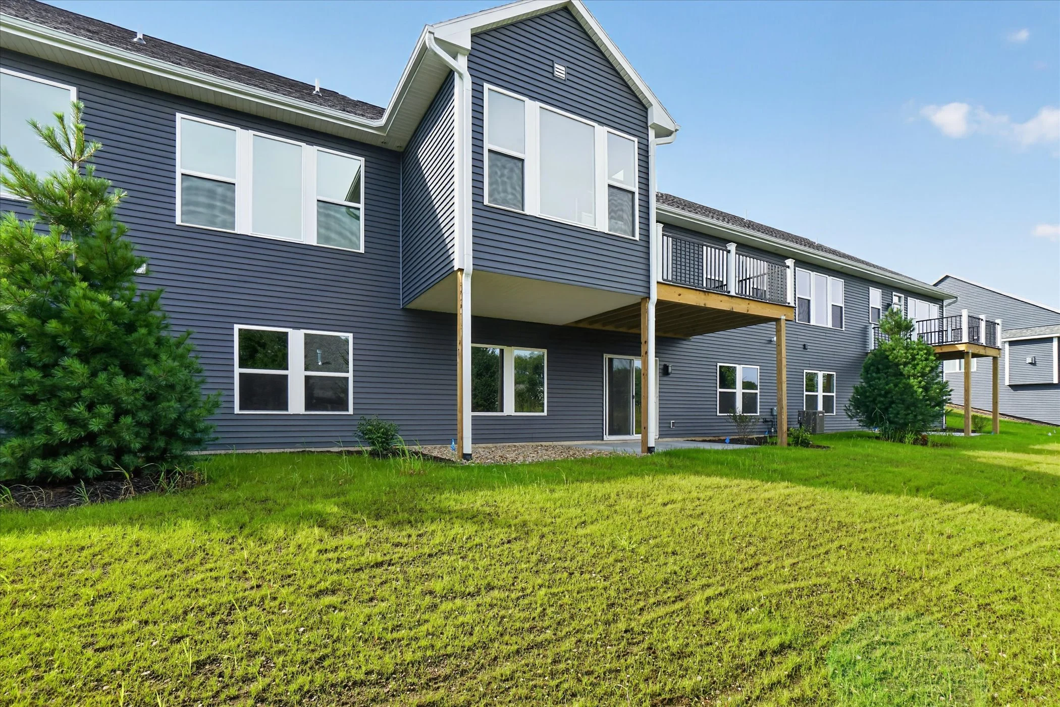 38-3704-Marabella-Pl-Kalamazoo-WindowStill.jpg