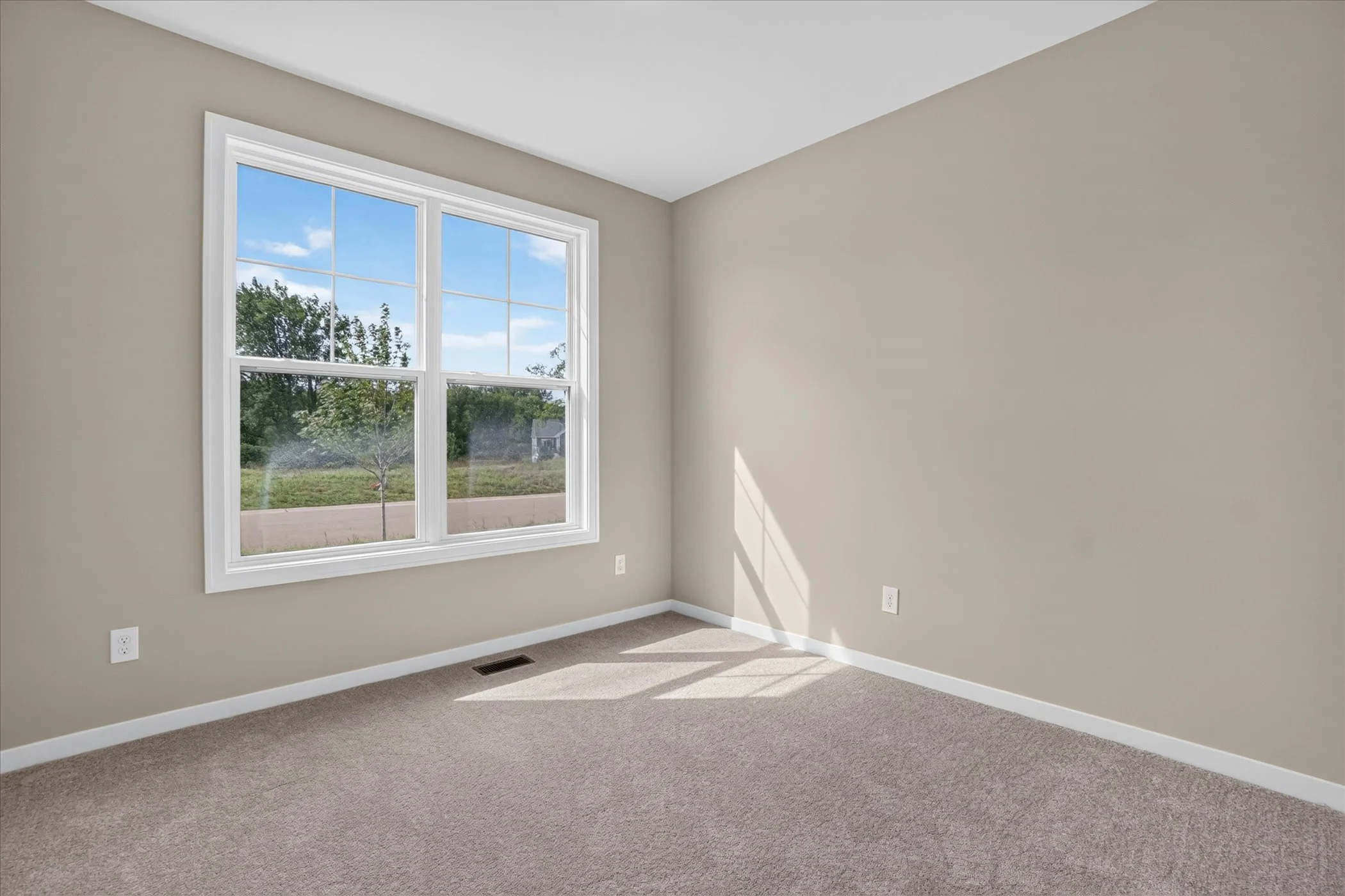 23-3708-Marabella-Pl-Kalamazoo-WindowStill.jpg