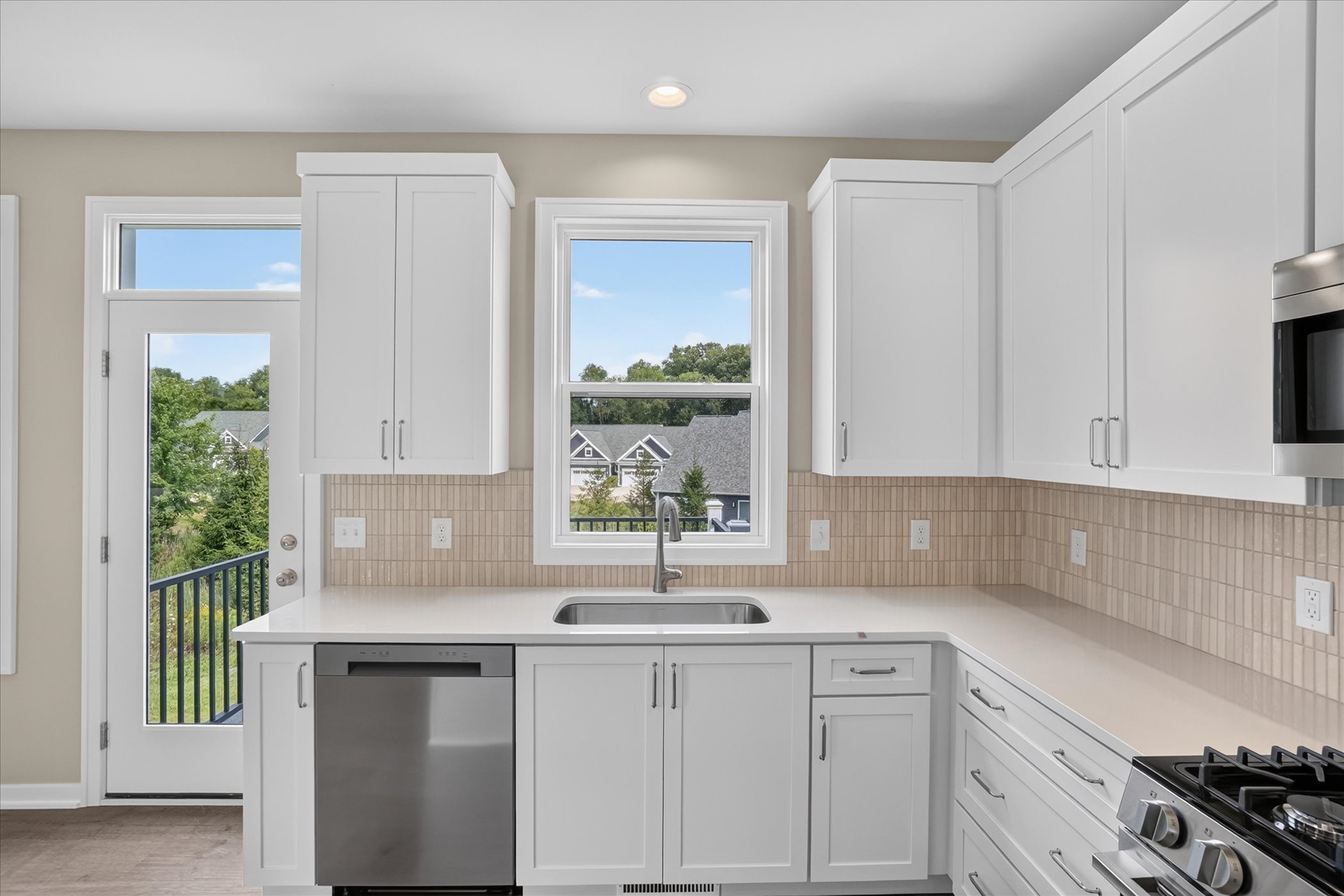 17-3708-Marabella-Pl-Kalamazoo-WindowStill.jpg