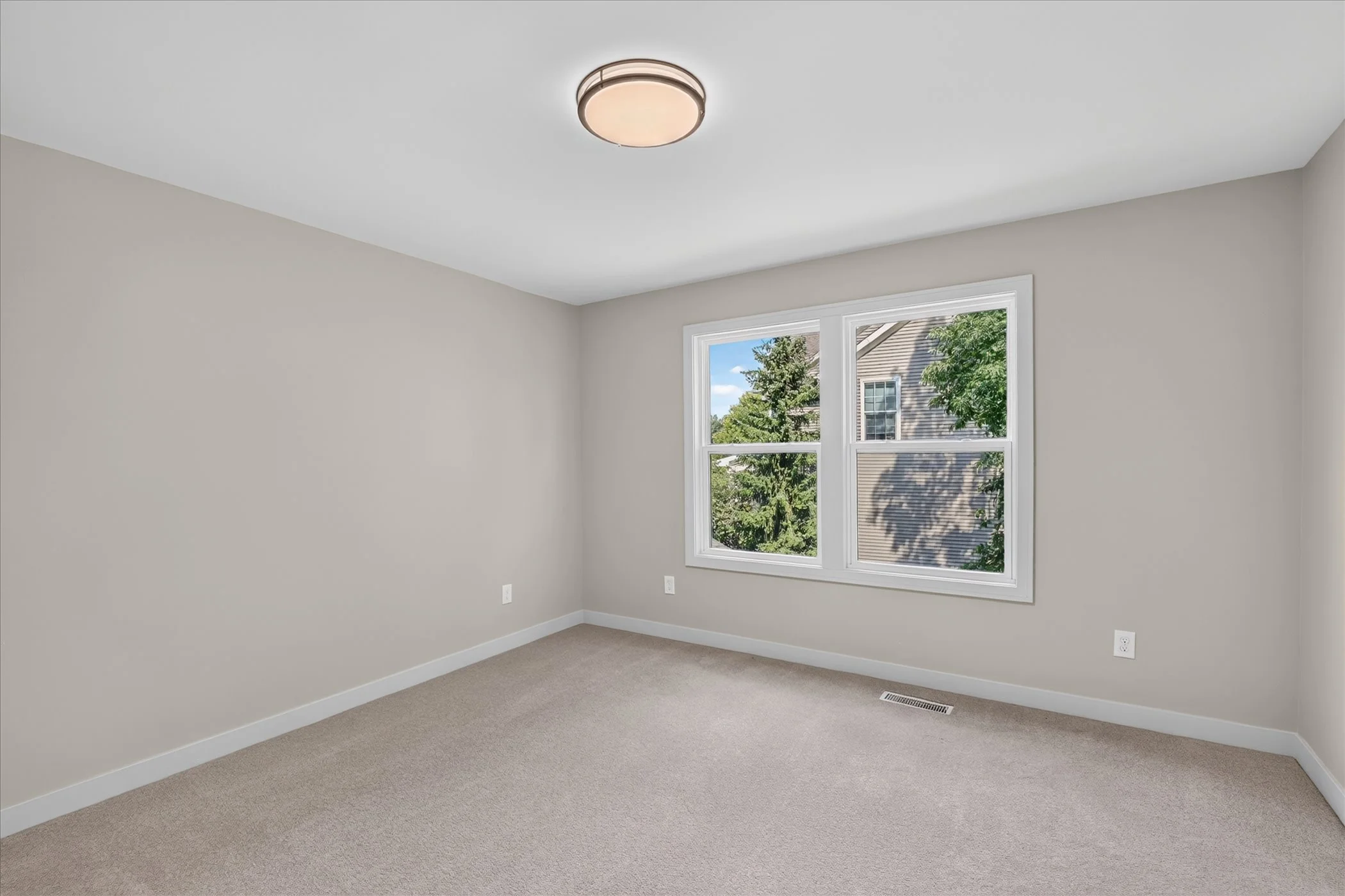 31-8605-Brighten-Trail-WindowStill-Photography.jpg
