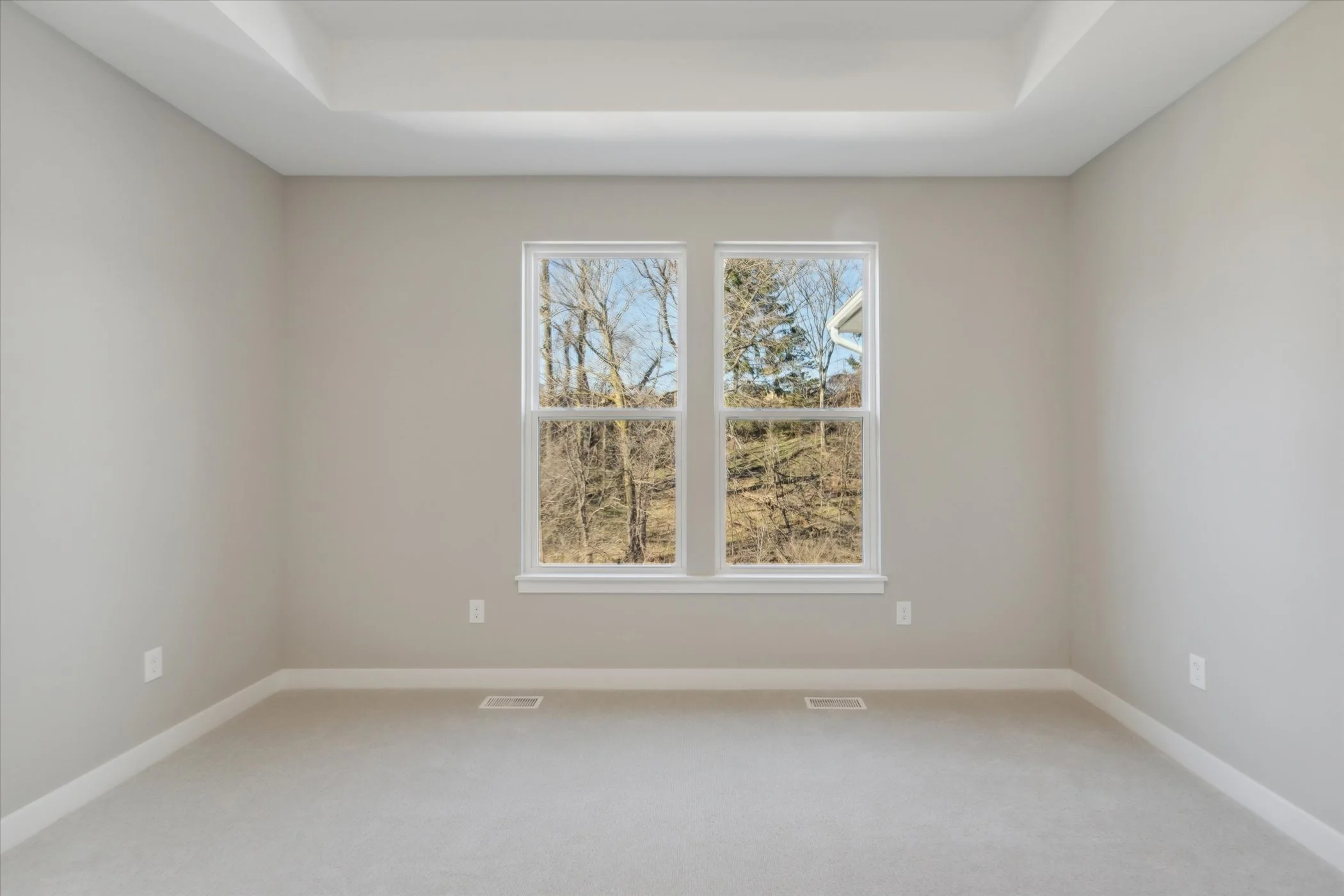 WW-04-75 Forsythia Primary Bedroom.jpg