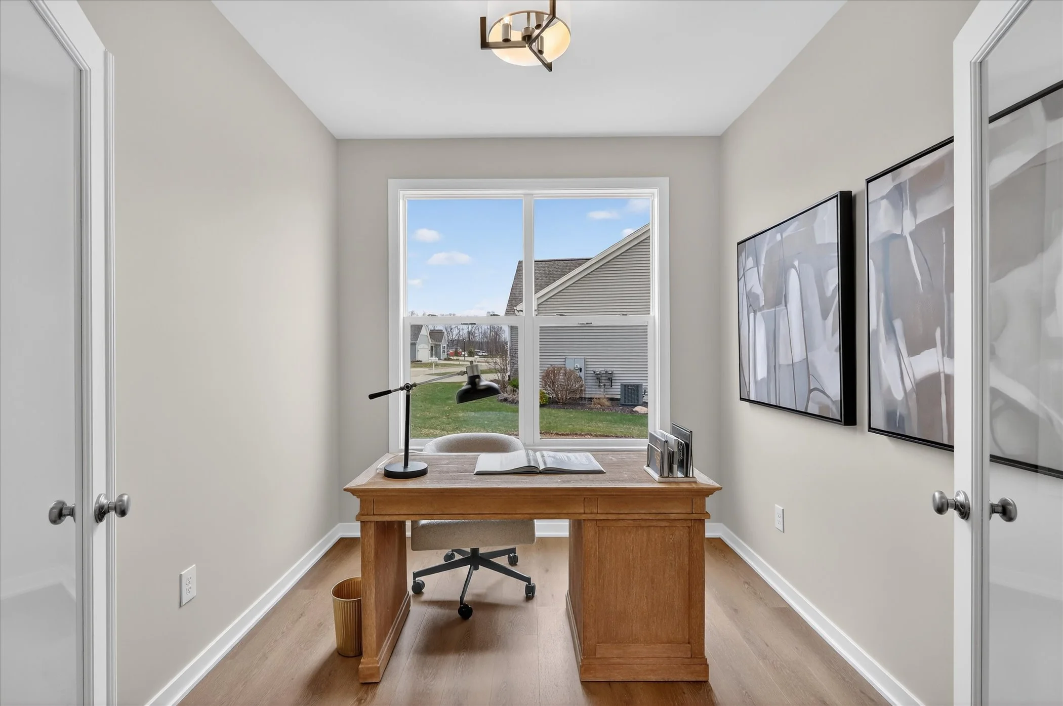 10-14323-Bridgeview-Pointe-Vicksburg-MI-49097-WindowStill.jpg