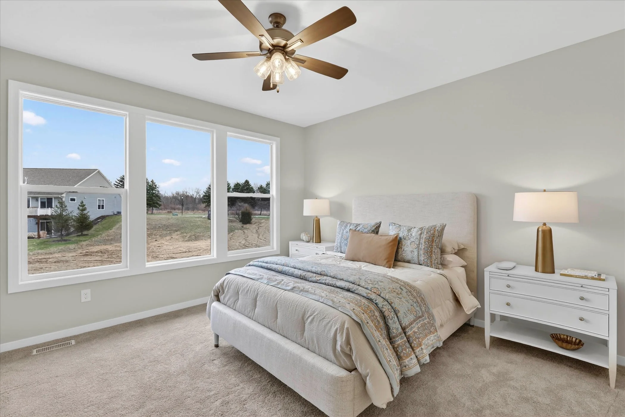 24-14323-Bridgeview-Pointe-Vicksburg-MI-49097-WindowStill.jpg
