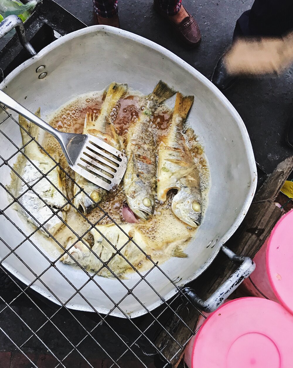  fish, freshly fried in the streets 