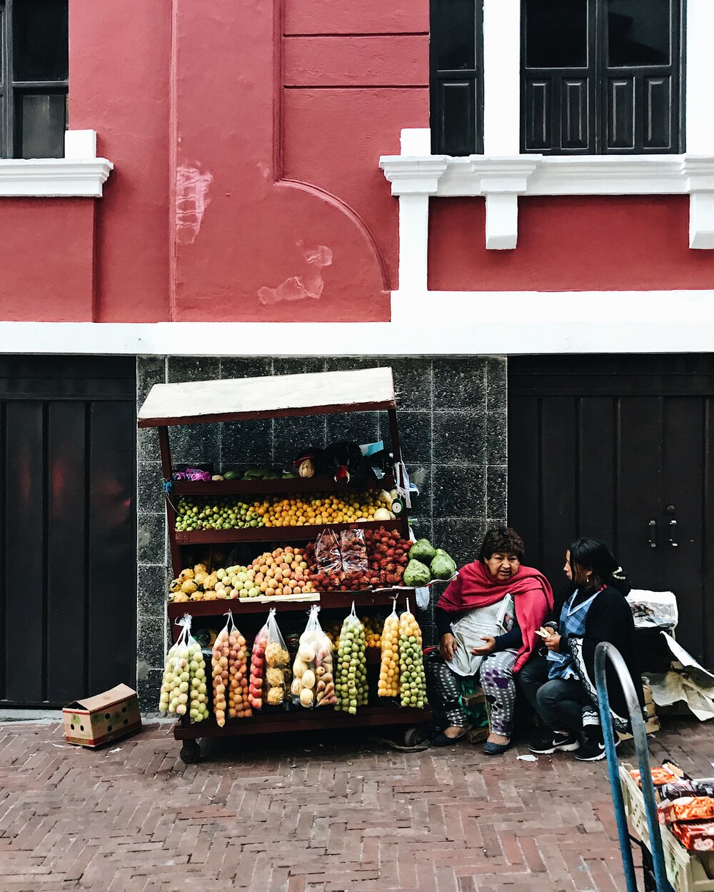  fruit stalls, organised neatly 