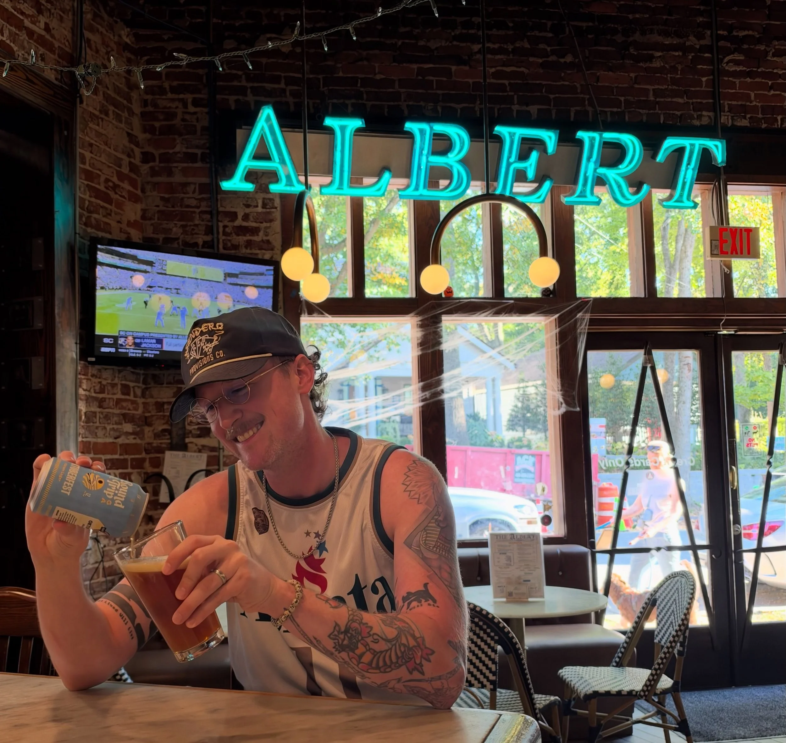 Grab a Round Trip Oktoberfest M&auml;rzen Lager at The Albert! Toasty, smooth, and just the right amount of fall in a can. 🍁

Good beer. Good people. No lederhosen required.

#thealbert #inmanpark #oktoberfest #atlantabars #drinklocal