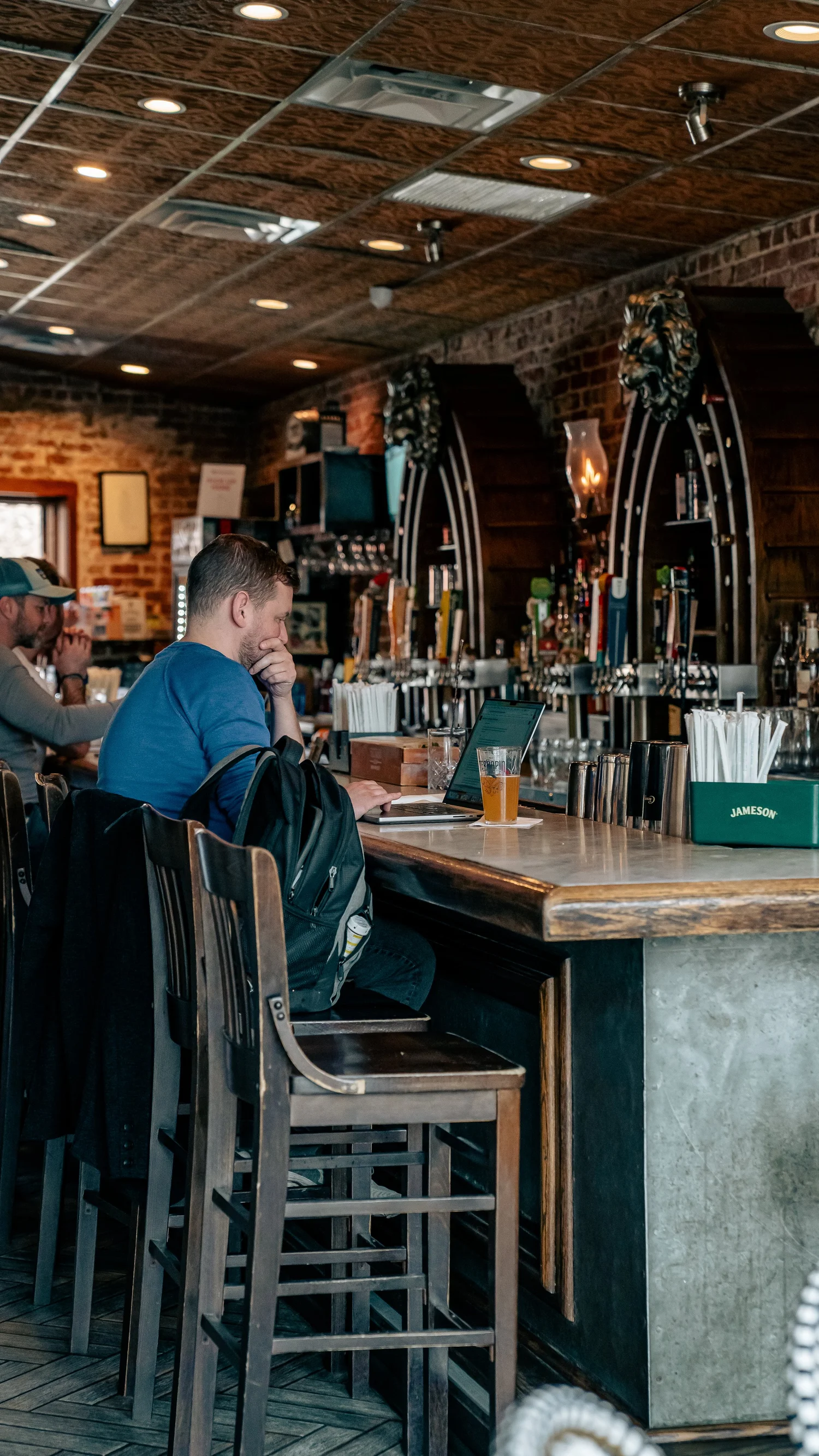 Bar photo 1