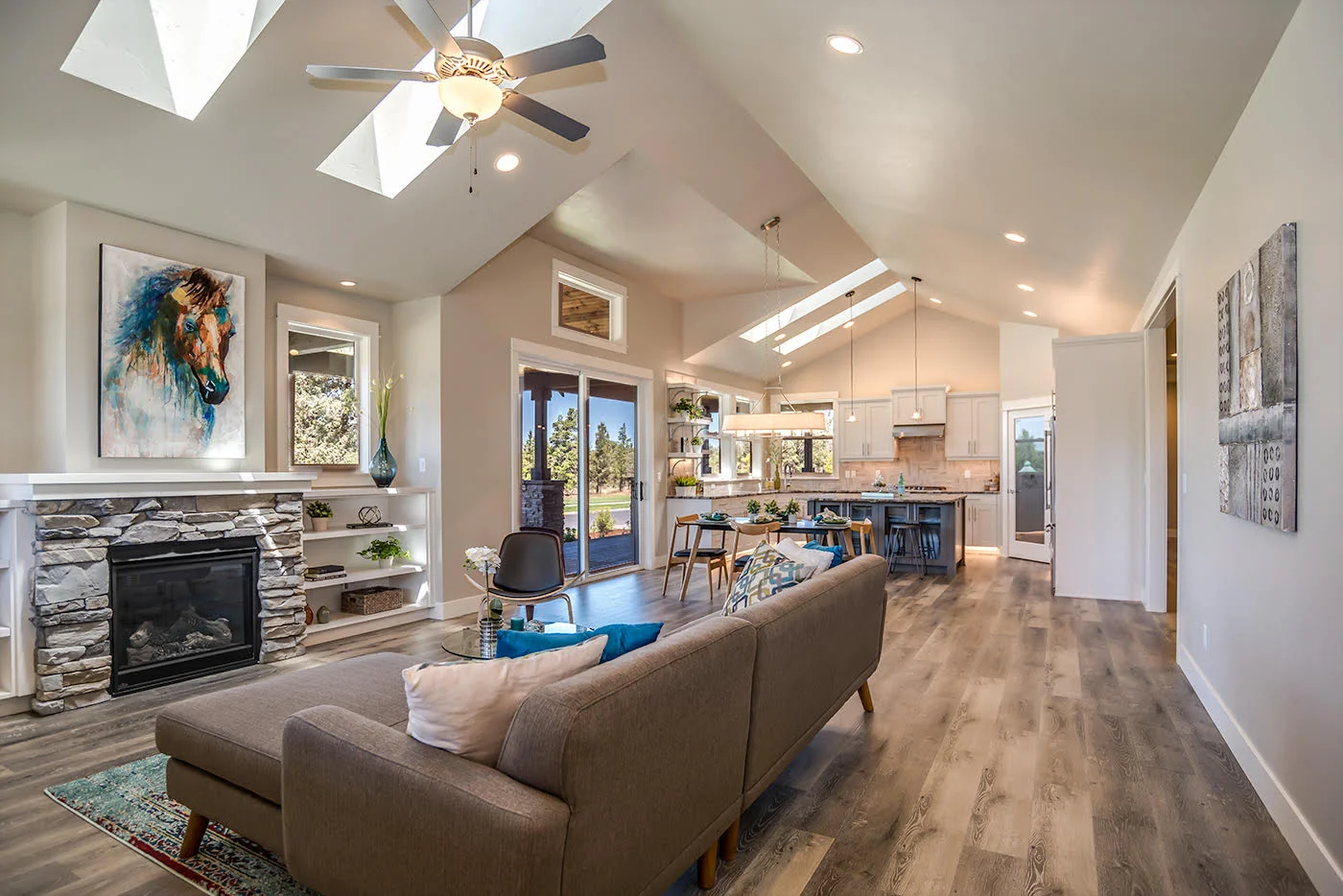 Custom-Open-Floorplan-Living-Kitchen-Area-Entertaining.jpg