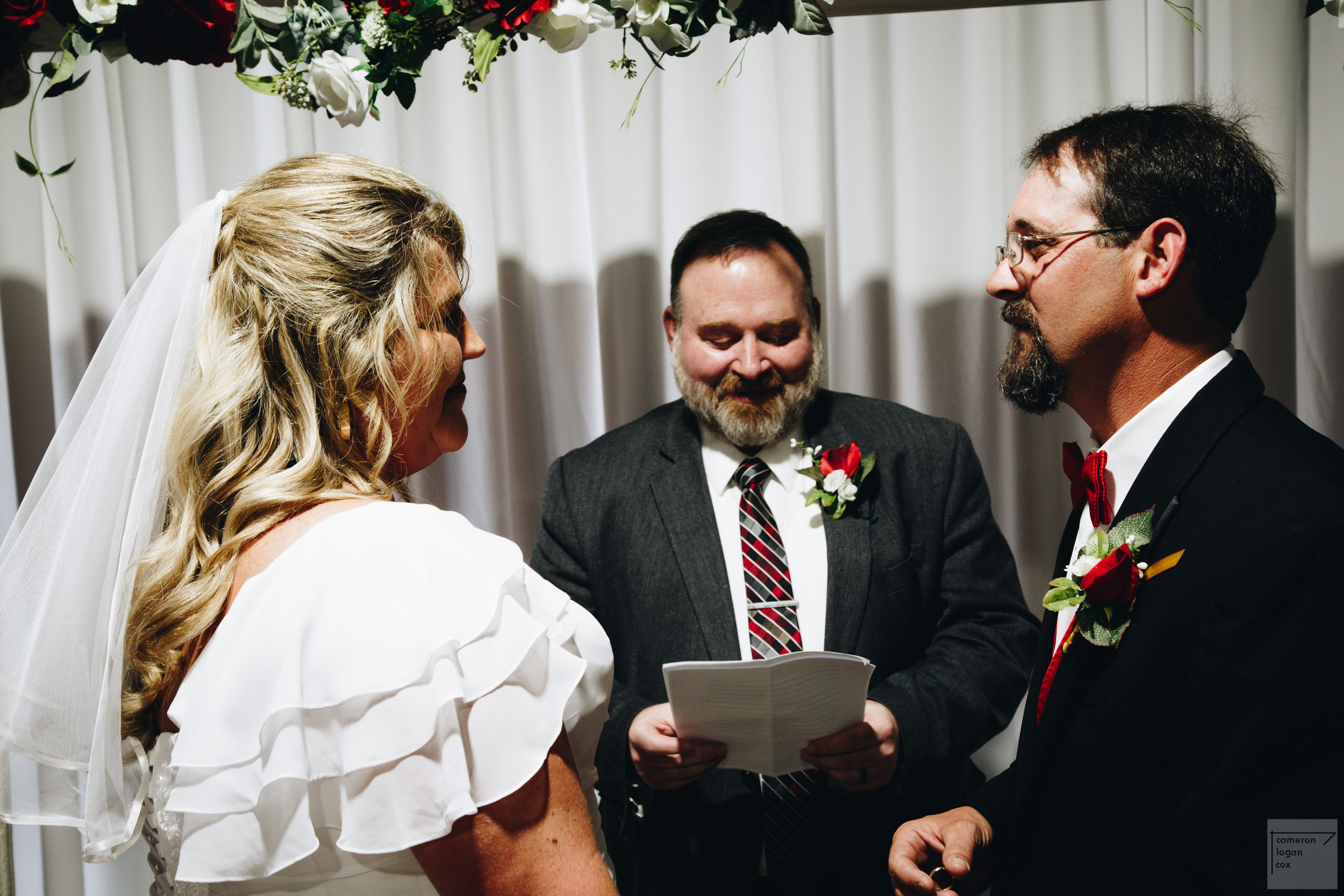 Wedding Photographer Photography Kansas City Gallery Missouri Photos Online Discount Price Two Photographer Team Video wedding rings candids documentarian poses posed (97 of 294).jpg