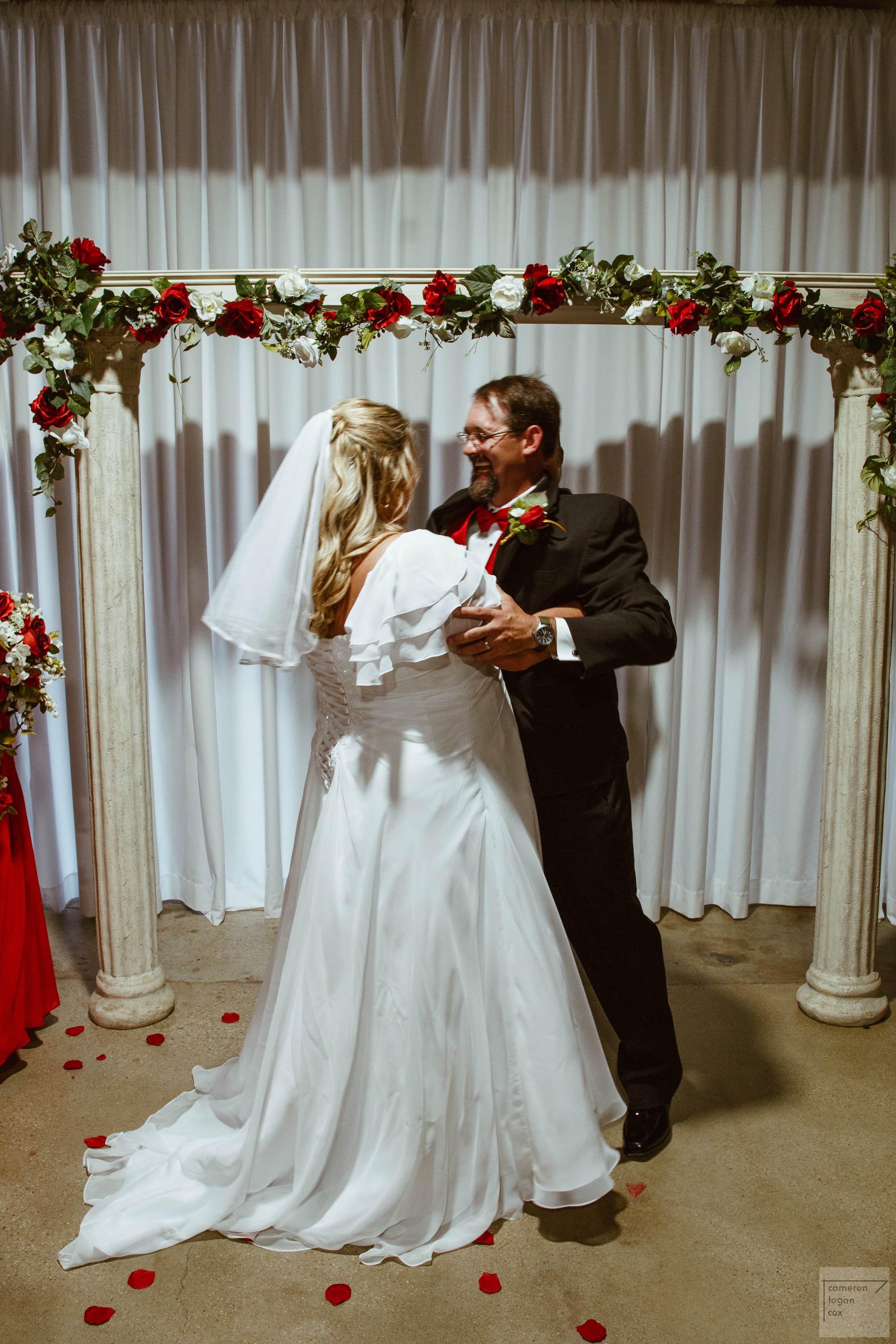 Wedding Photographer Photography Kansas City Gallery Missouri Photos Online Discount Price Two Photographer Team Video wedding rings candids documentarian poses posed (101 of 294).jpg