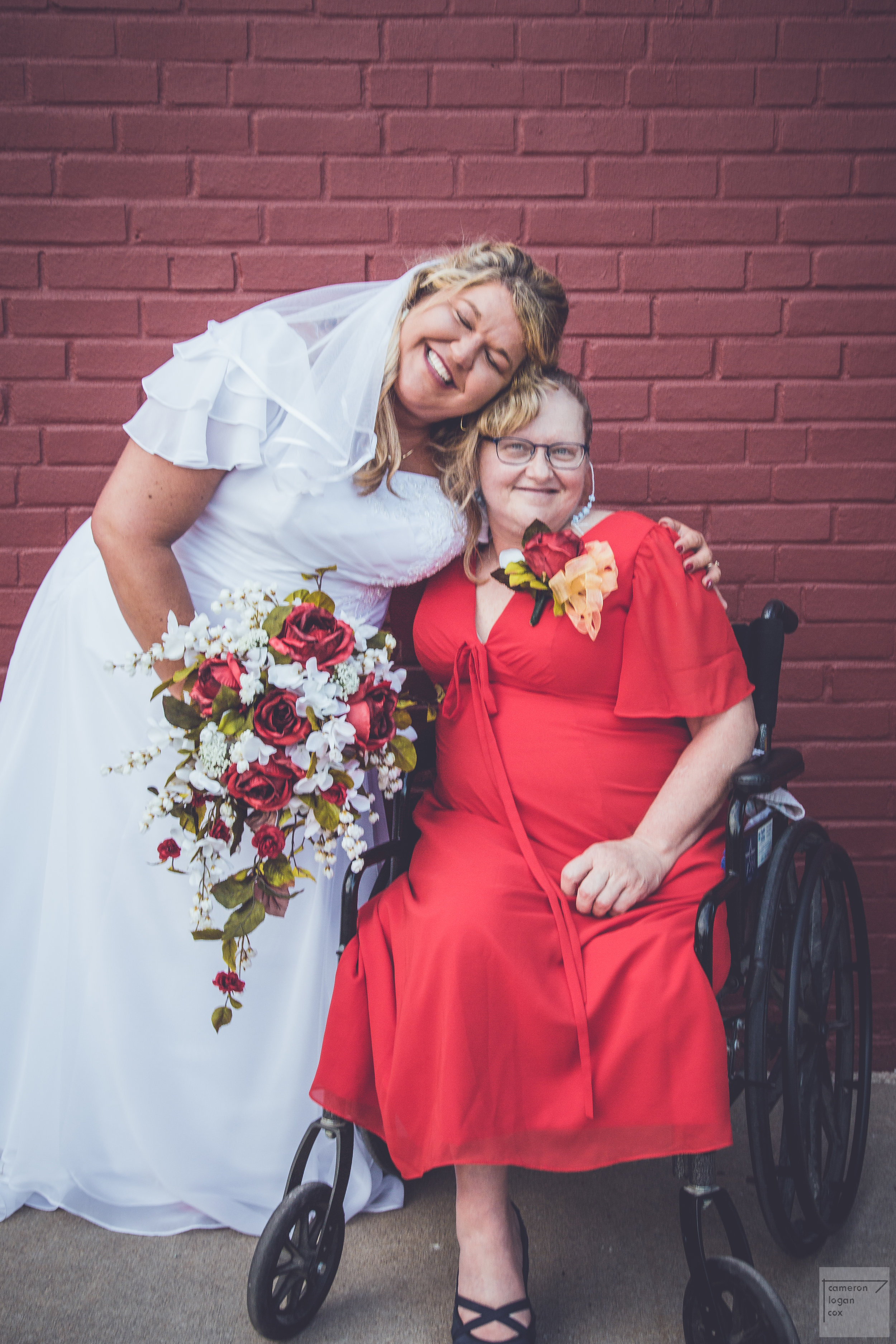 Wedding Photographer Photography Kansas City Gallery Missouri Photos Online Discount Price Two Photographer Team Video wedding rings candids documentarian poses posed (167 of 294).jpg