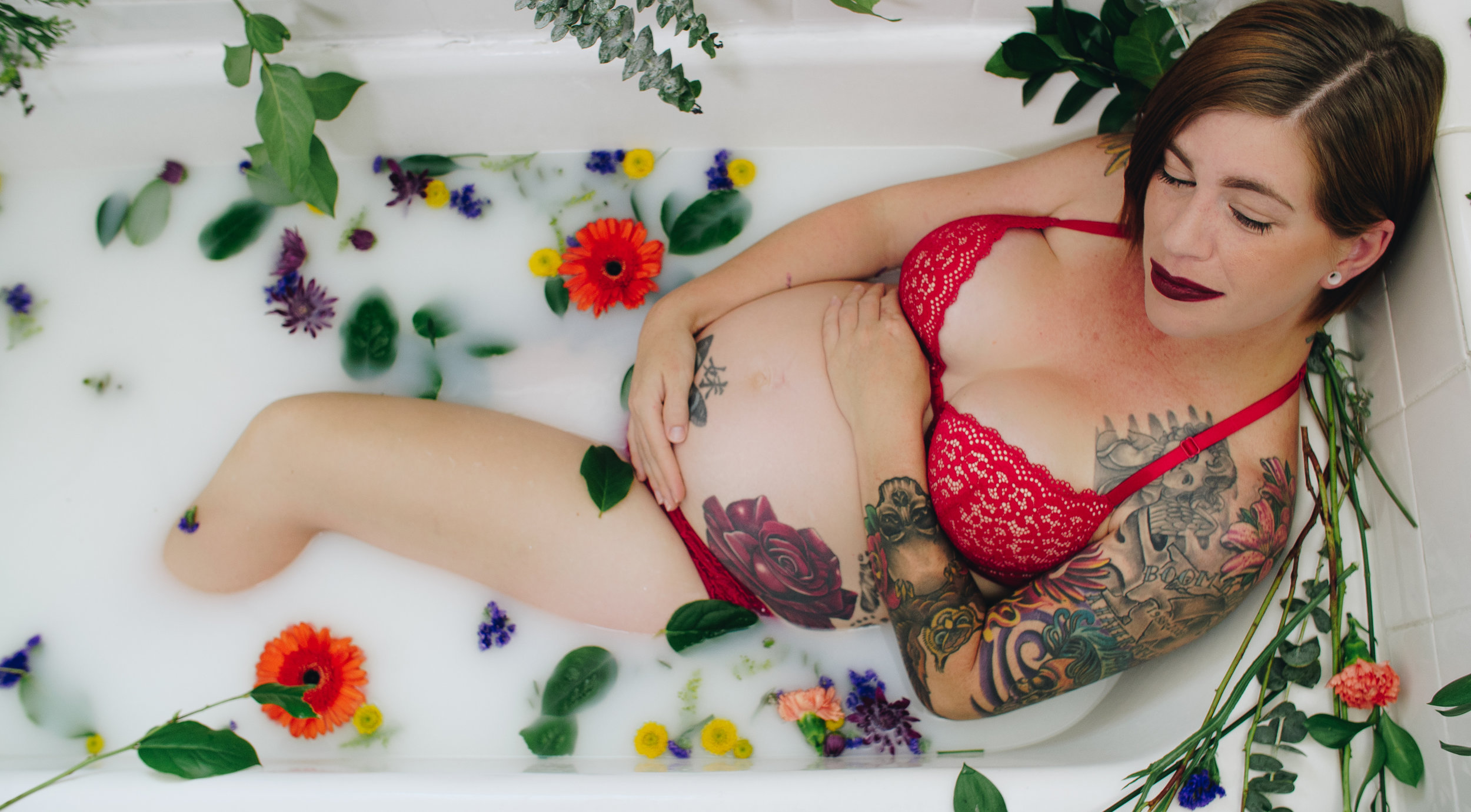 terri milk bath photographs (2 of 30).jpg