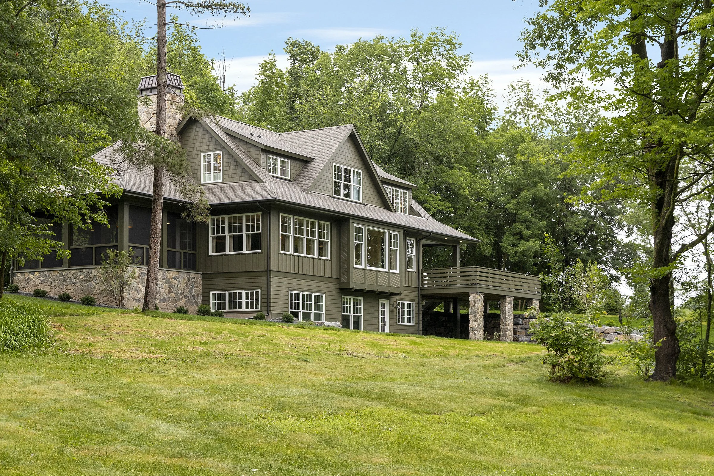Engler Studios + Charlie & Co. + Detail Homes - Beddor Ct_075_sky.jpg