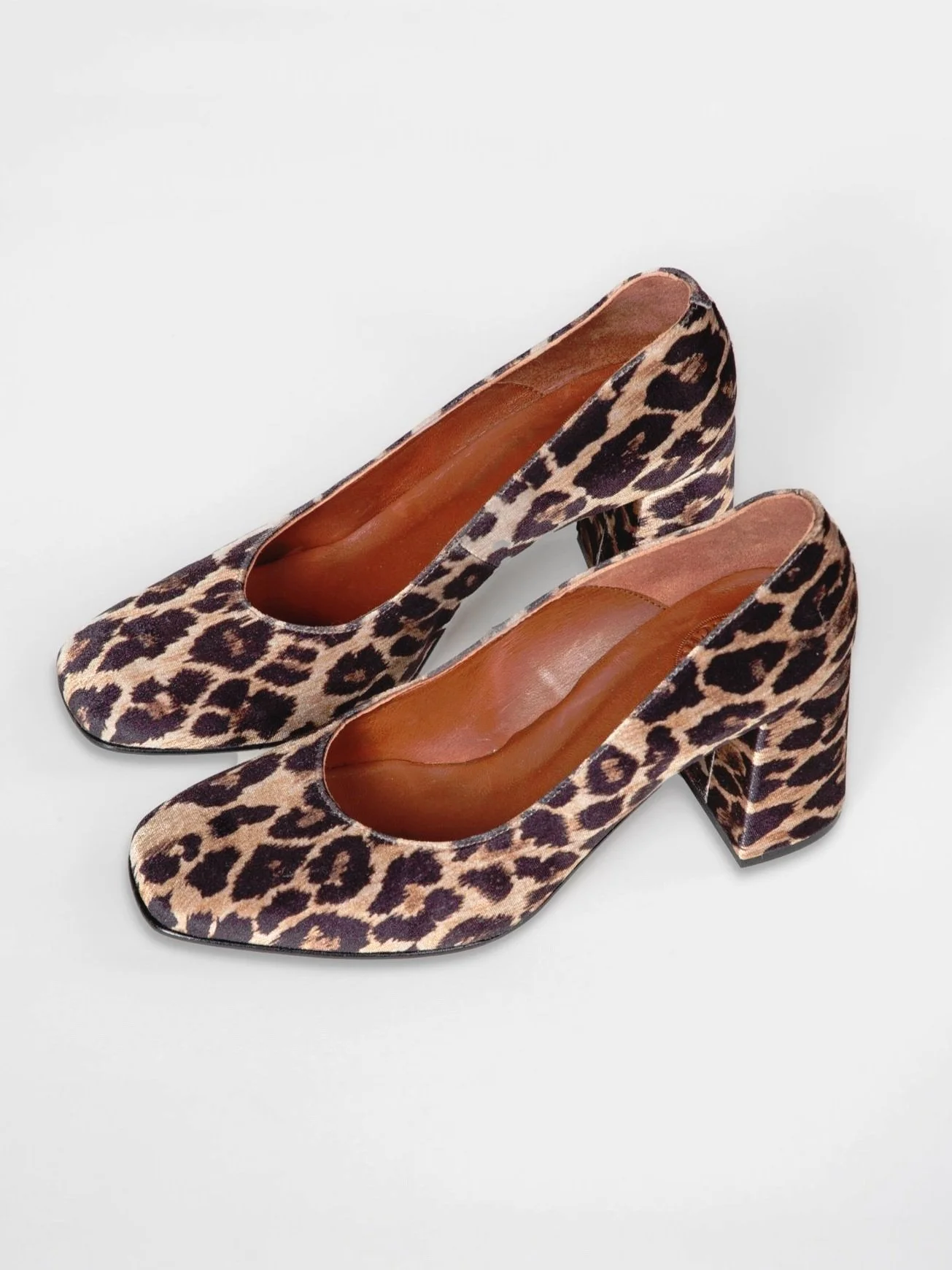 341-Web-Shop412-Mar25.jpg