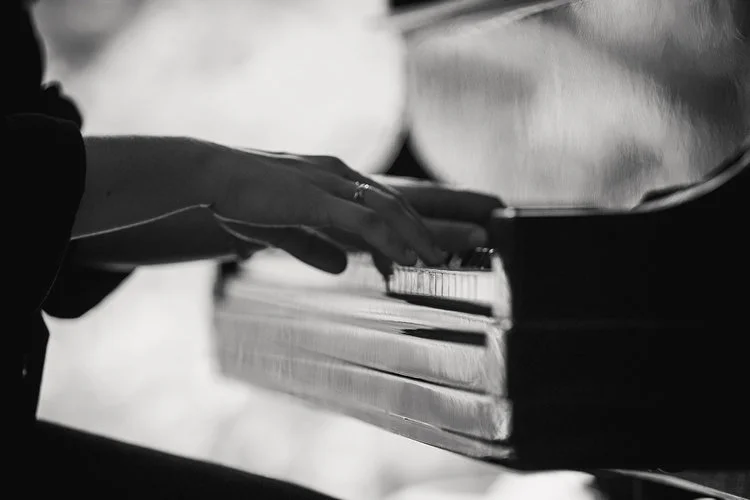 Hands