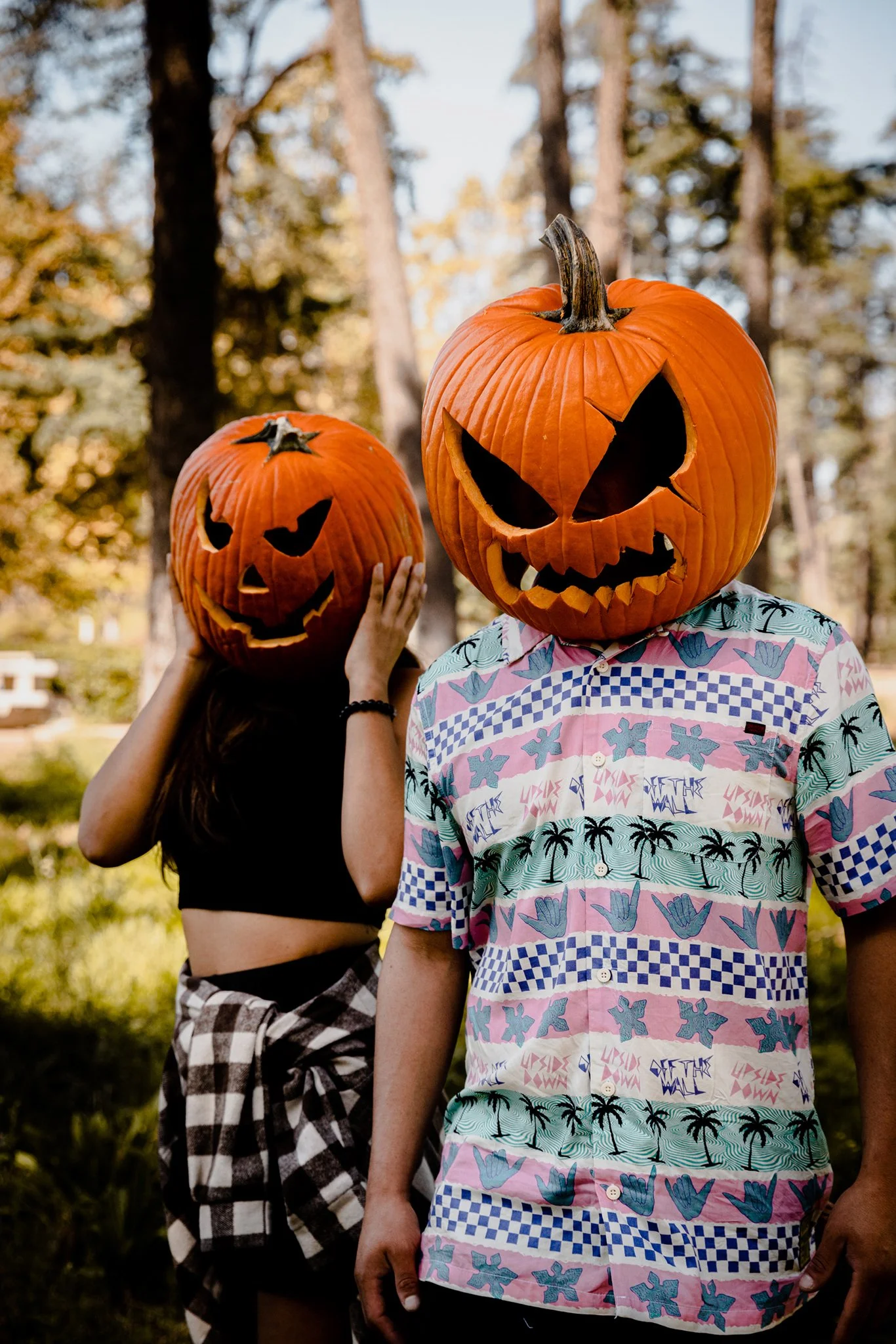 Spooky_Couple-2-2.jpg