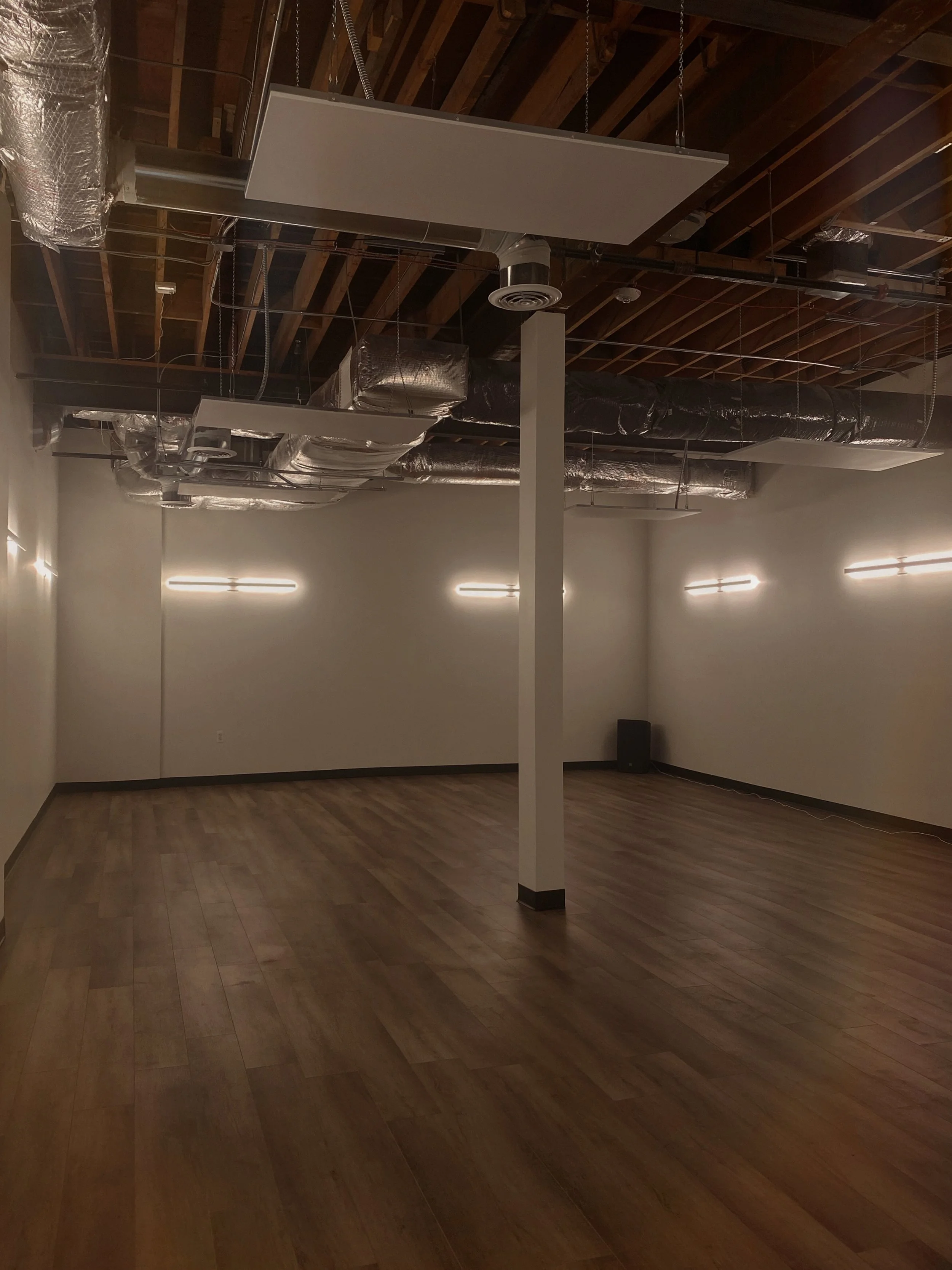 Grosse Pointe Studio — Bold Flow