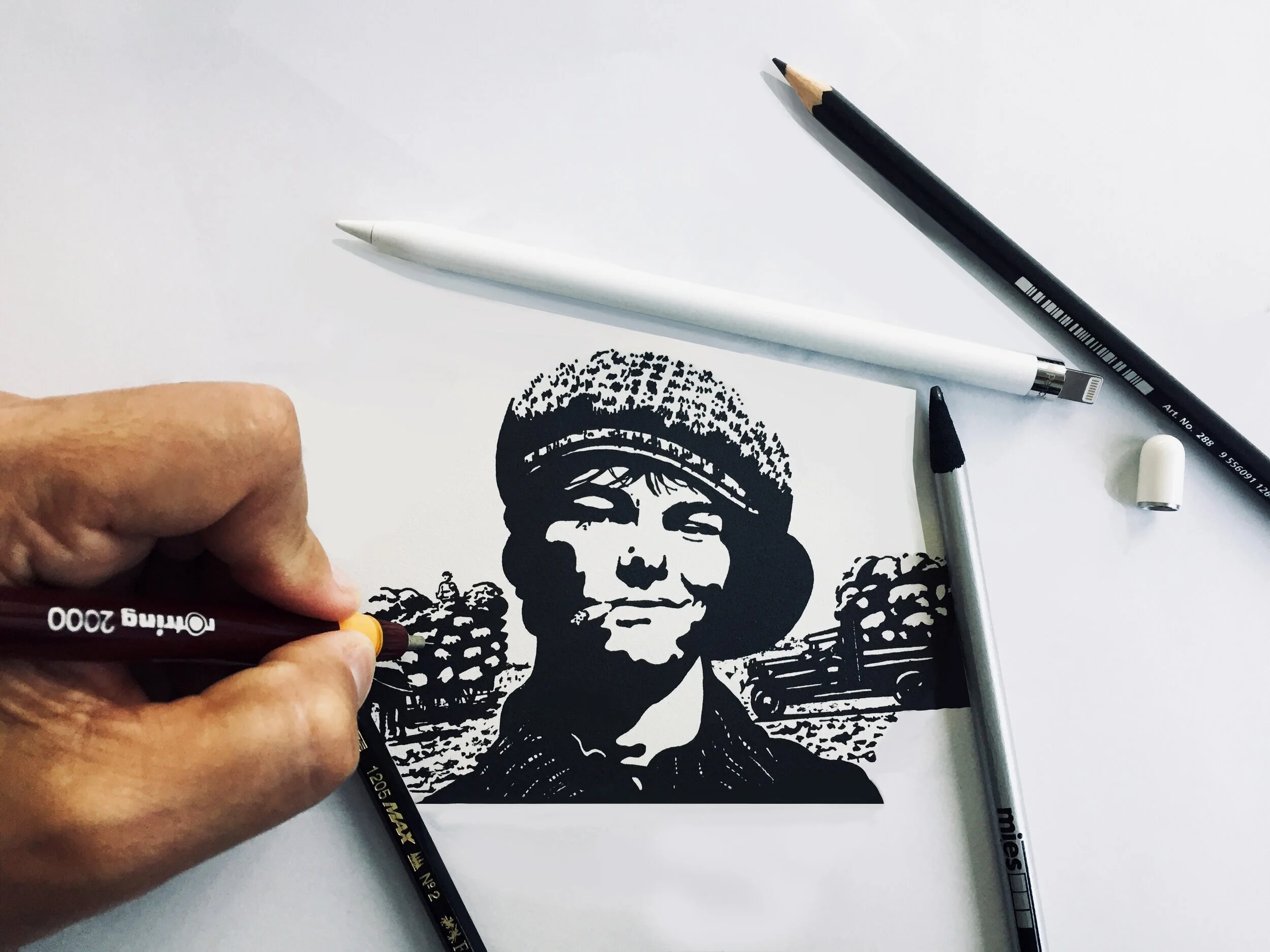MI MANO IZQUIERDA