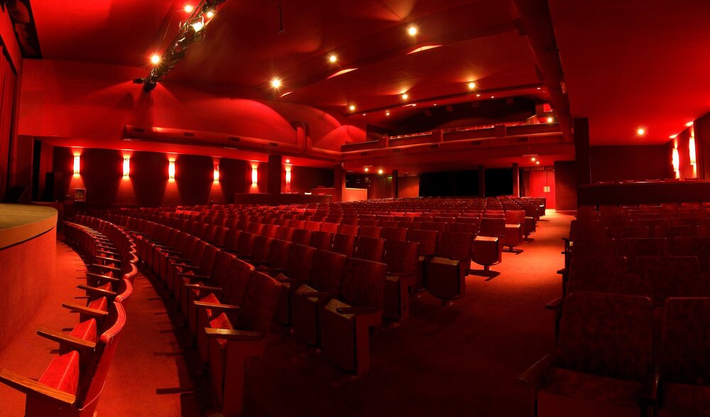 13-D-TeatroGuemesInterior.jpg