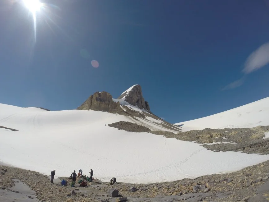Traversing below Saint Nick on the approach to Mount Olive. Photo by Melissa Jennings.