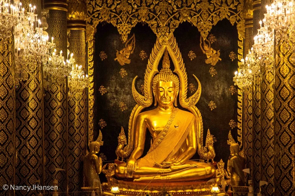 GoldenBuddha-5005-e1460986231378-950x633.jpg