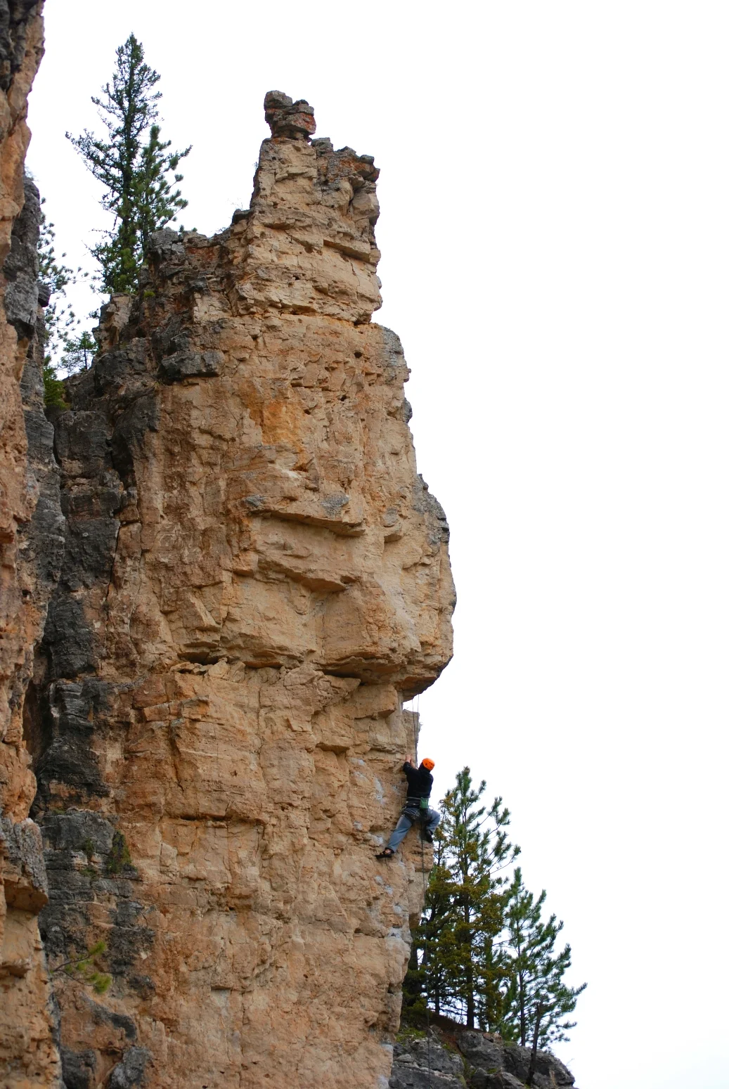 Shawn leading Peace Pipe, 5.10c. Photo by Jamie Leibel.