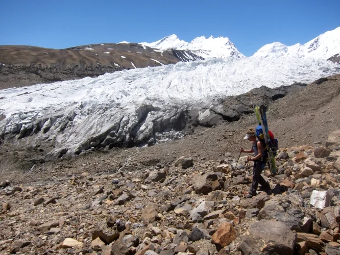 Day 28 of 30: The long walk out the Tanimas Valley, hurting feet and aching backs after 400km of travel.