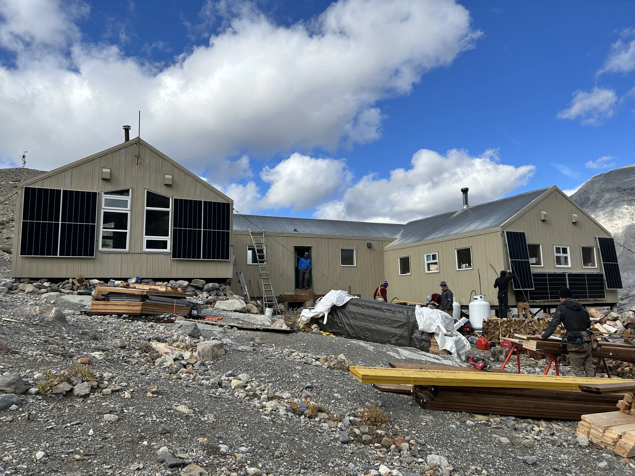 Bow Hut renovation 2023