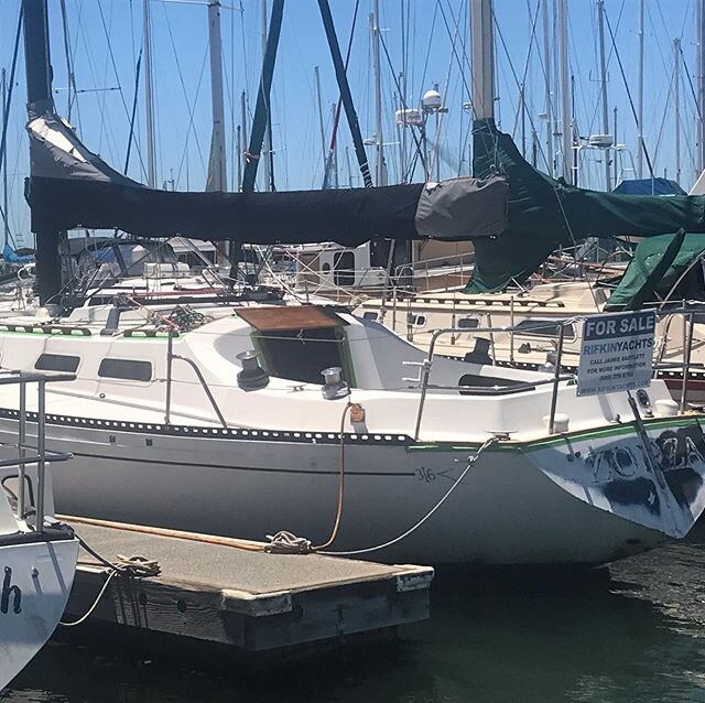 Who needs a new ride? Islander 36&rsquo; - Zorza for sale! #boatforsale #sailboatforsale #islander36 @rifkinyachts #getoutside #sfbaysailing #islander #sailboat #usedboats