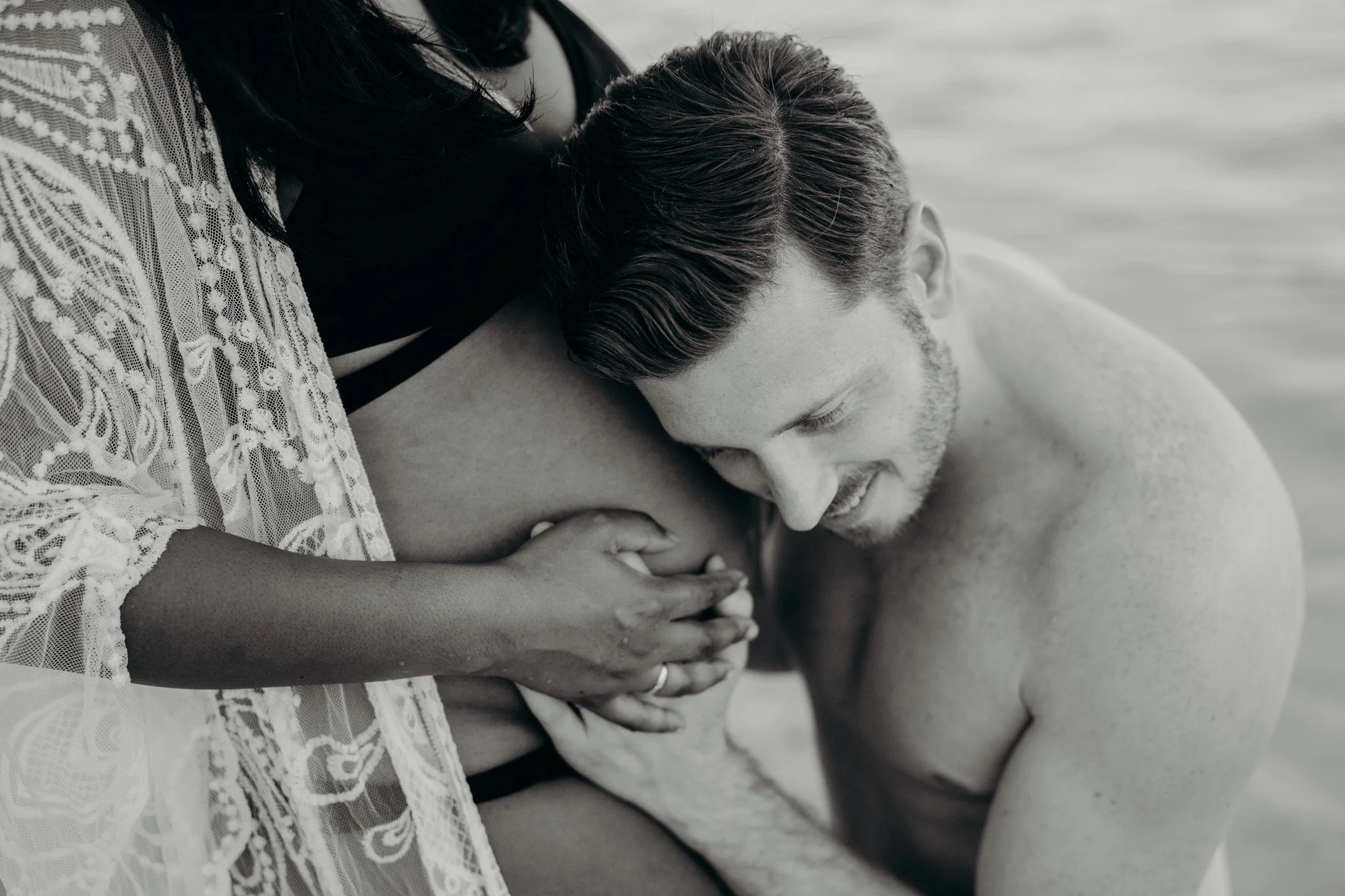 Helena+Michael-Maternity 2023 Feb 1-PREV-9.jpg