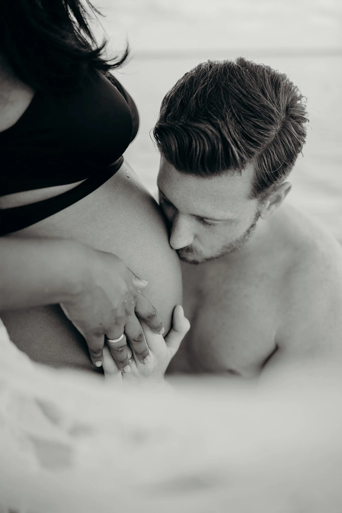 Helena+Michael-Maternity 2023 Feb 1-PREV-10.jpg