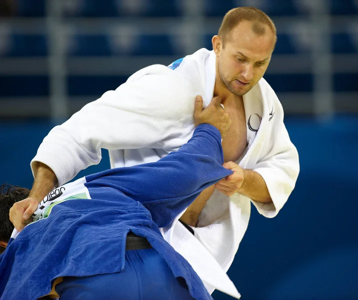 Brian Olson (USA) v. Diego Rosati (ARG)_LBS9479-L.jpg