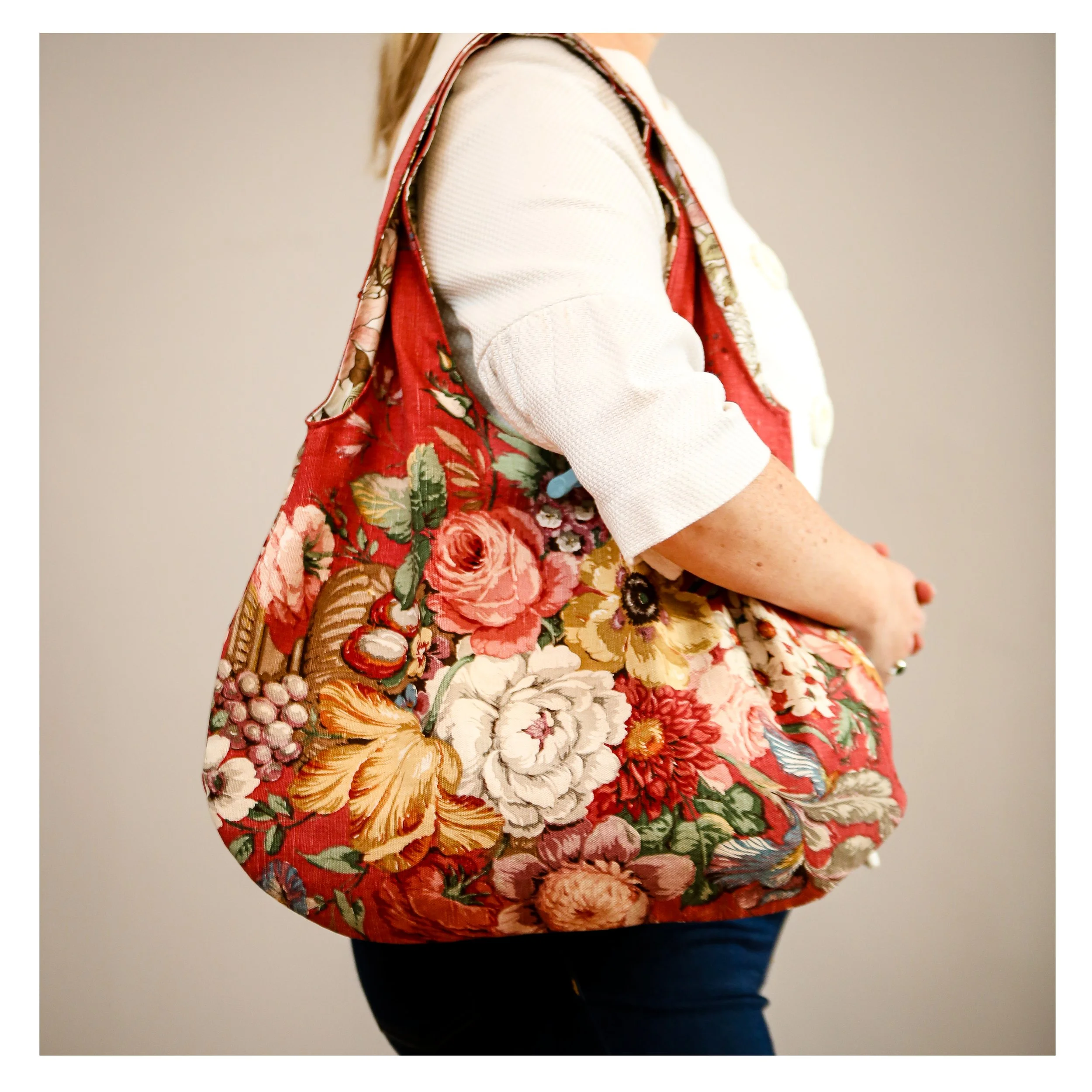 Balerno Bag Square 6814.jpg