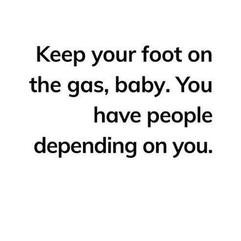 Good morning Naptural Family! Word to the wise, don&rsquo;t let up. There isn&rsquo;t a single soul that can stop your dreams from coming true except you. DON&rsquo;T STOP 💙
&bull;
&bull;
&bull; 💙💙#staynaptural #napturaloasis #napturalismyoasis #h