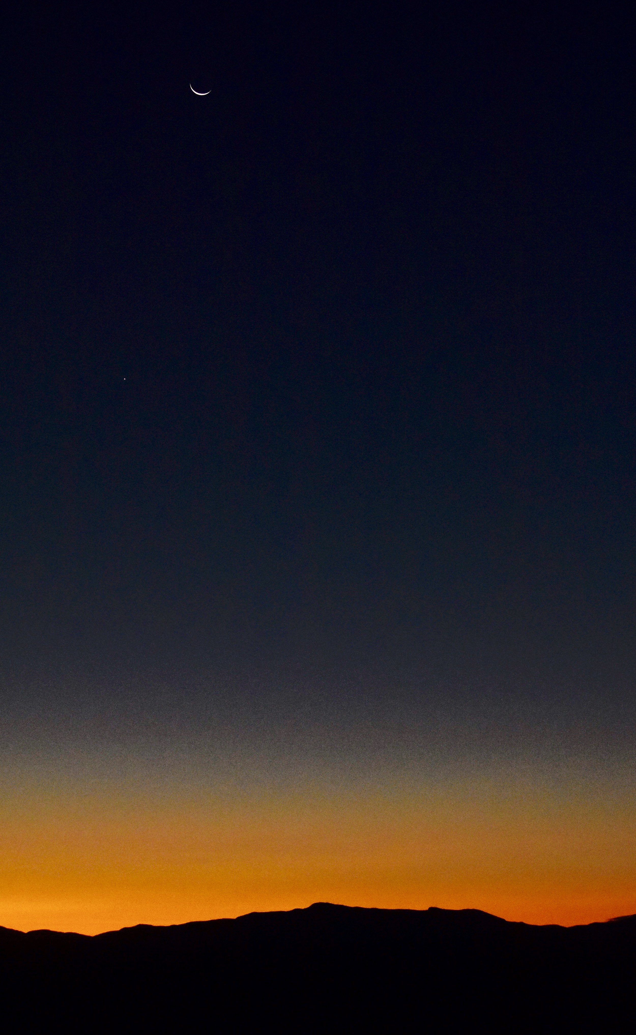 Crescent Moon over Mount Mansfield_1