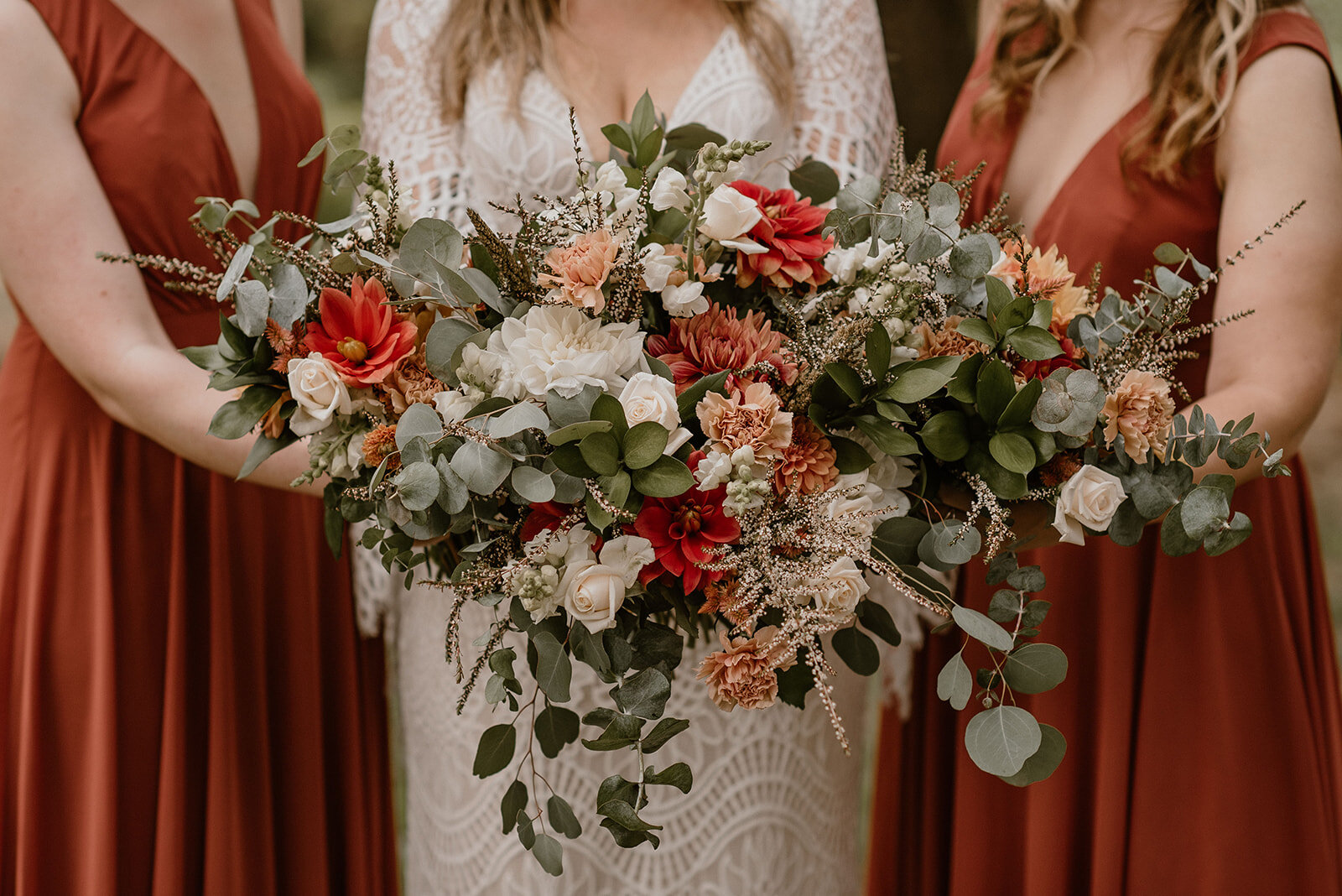 BRIANNAANDCALVIN-oregonwedding-forestpark-sneakpeeks-madelinerosephotographyco-98.jpg