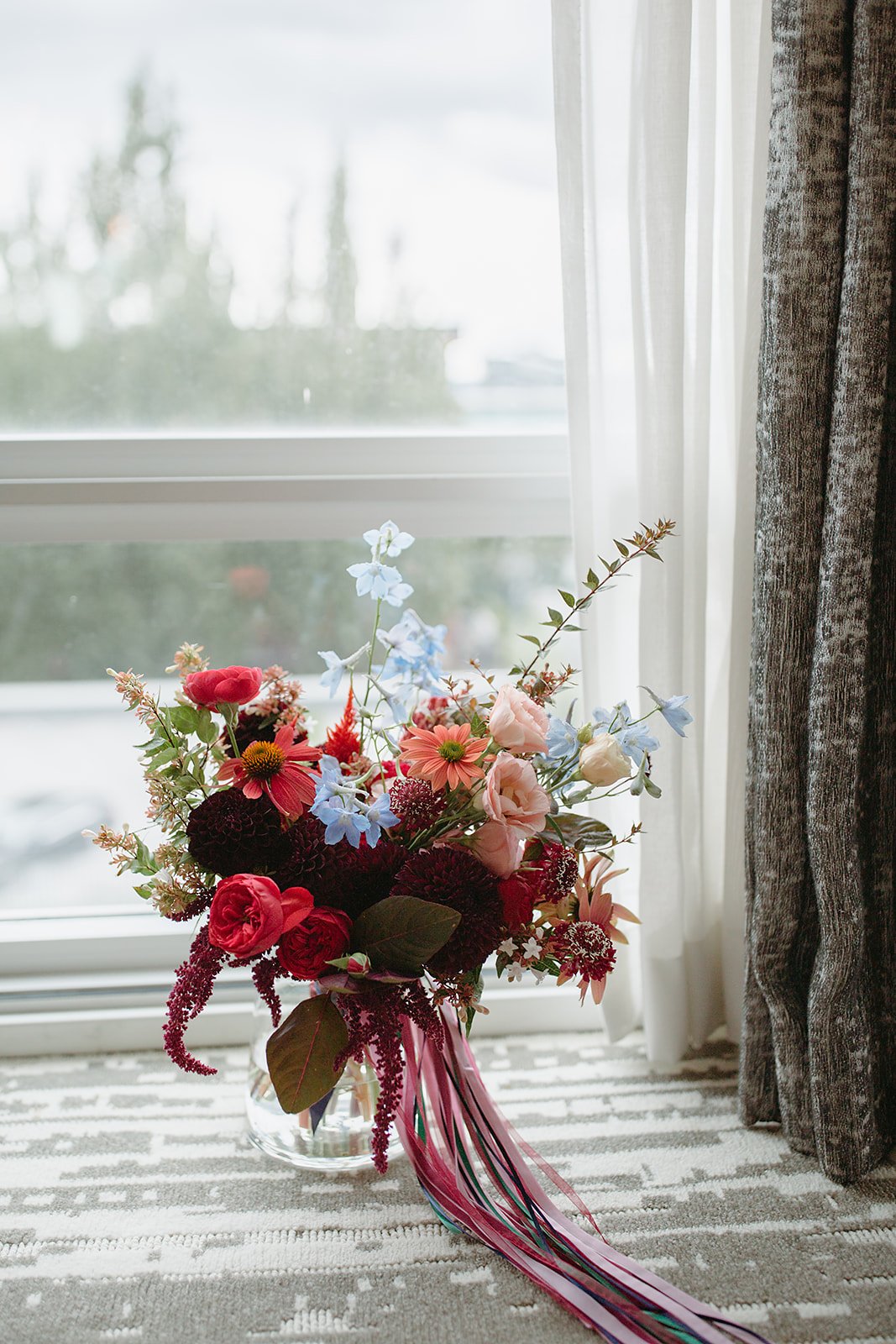 colorful-backyard-wedding-portand-oregon-18.jpg